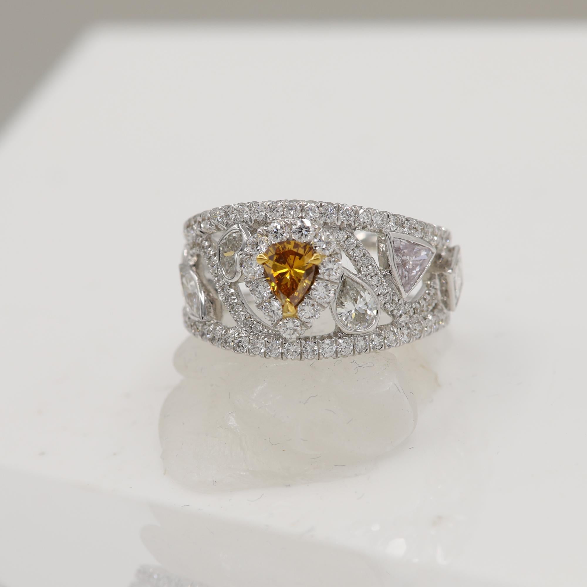 Brauner Diamantring, Mischform, Diamanten 18 Karat Weißgold  (Tropfenschliff) im Angebot