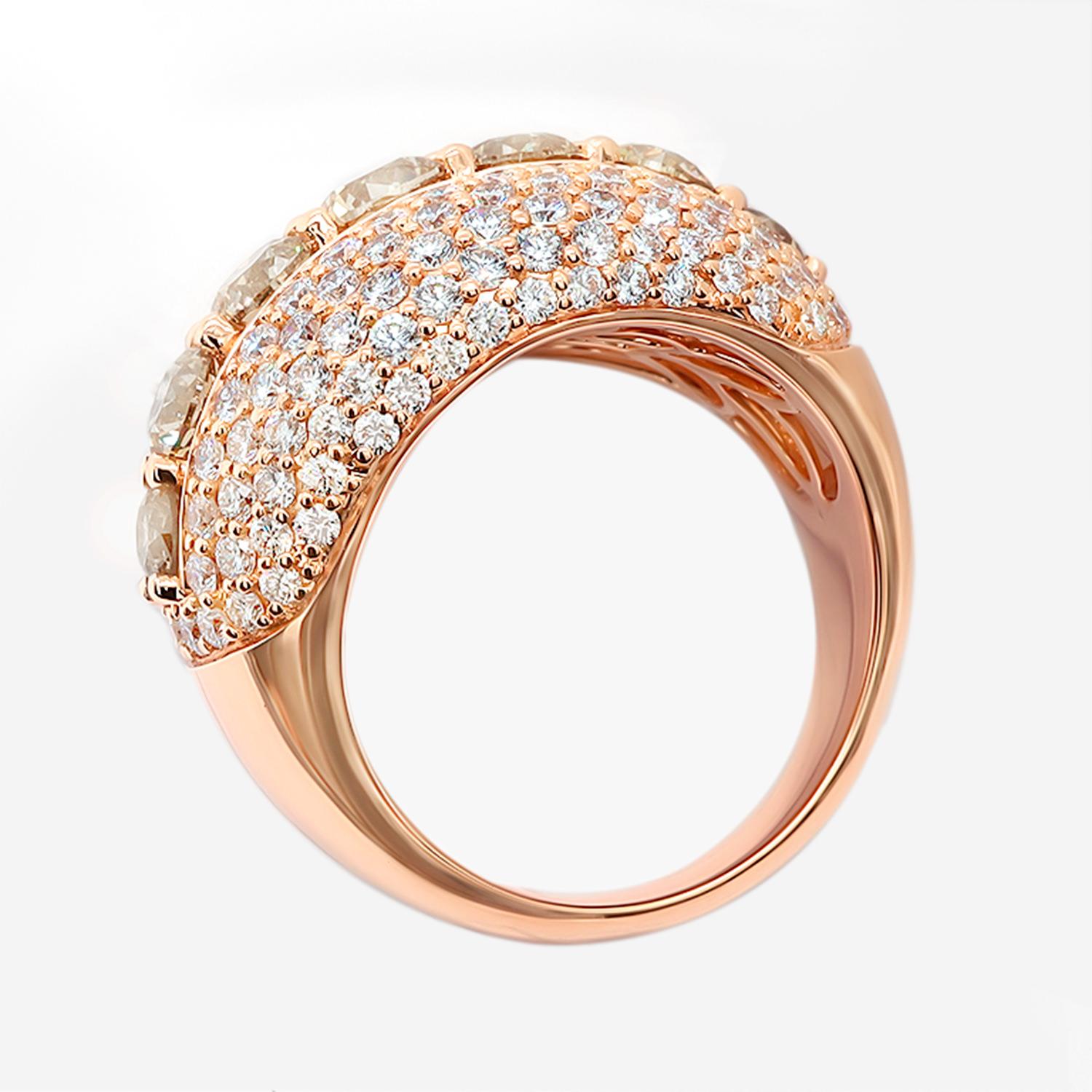 Round Cut Brown Diamond Ring White Diamond Pave Setting 4.32 Carats 18K Rose Gold For Sale