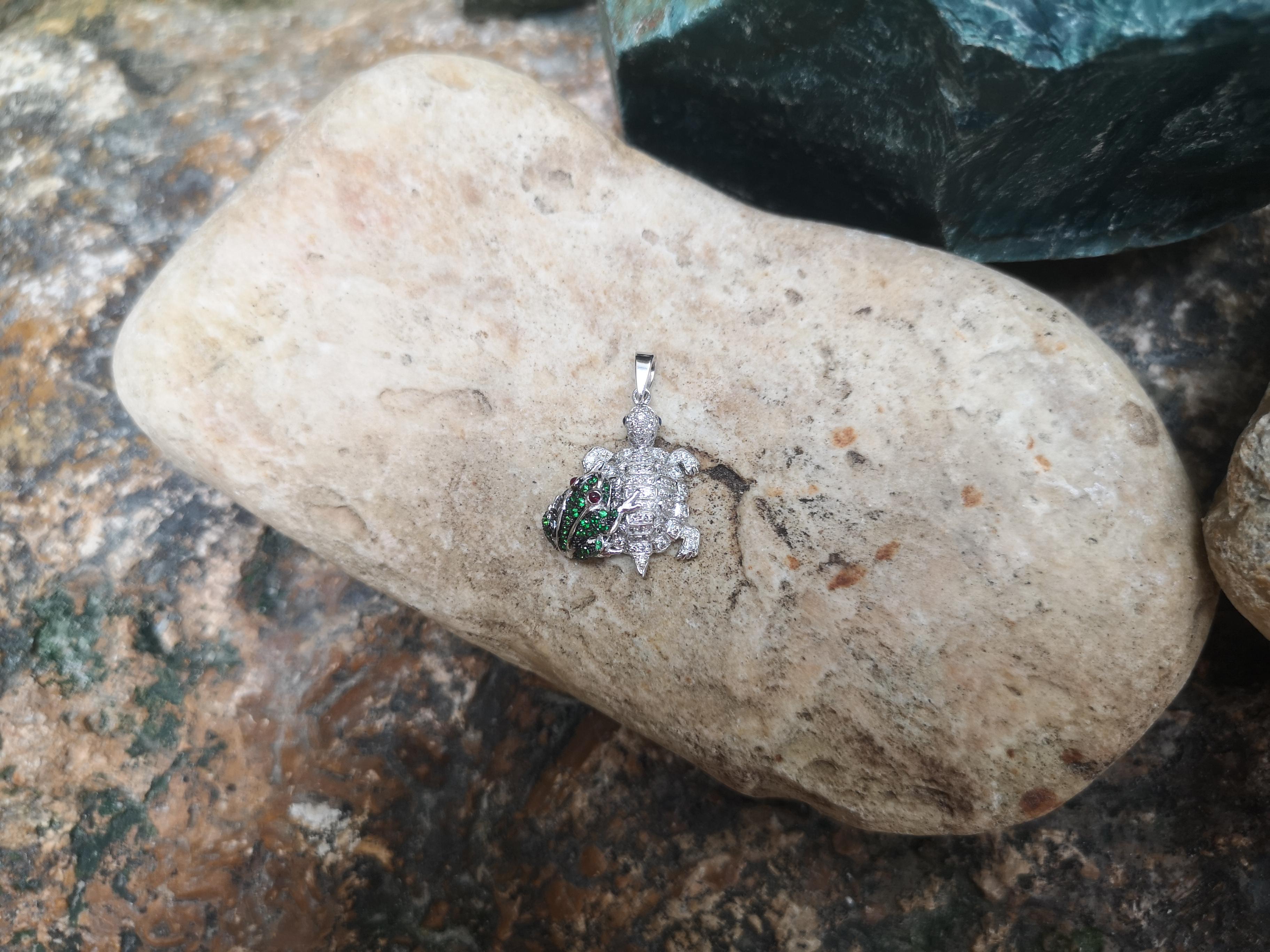 Brown Diamond, Tsavorite, Ruby, Sapphire Frog Turtle Pendant 18 Karat White Gold In New Condition For Sale In Bangkok, TH