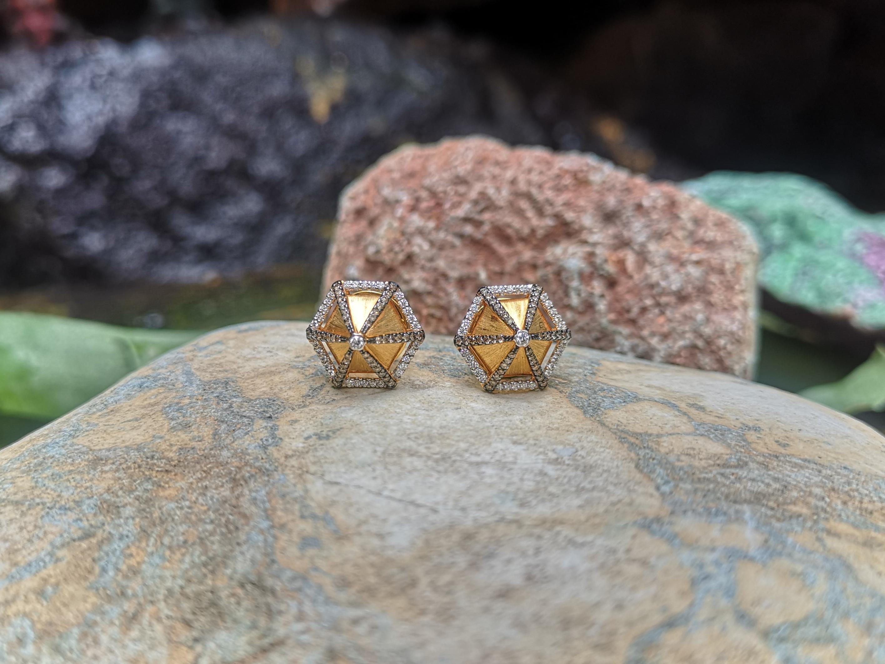 Contemporary Brown Diamond with Diamond Earrings in 18 Karat Gold by Kavant & Sharart For Sale