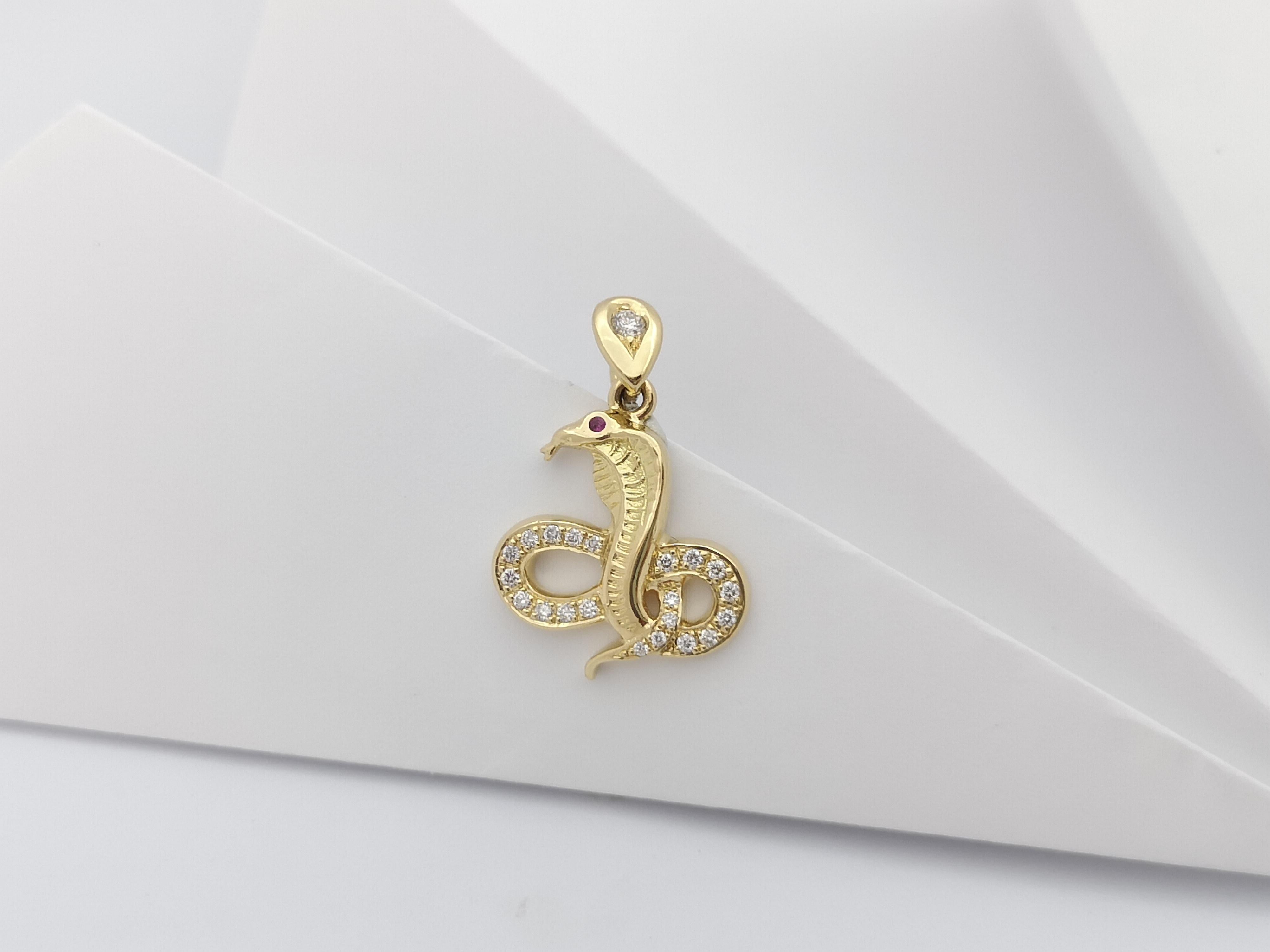 Brown Diamond with Ruby Snake Chinese Zodiac Pendant Set in 18 Karat Gold  For Sale 1