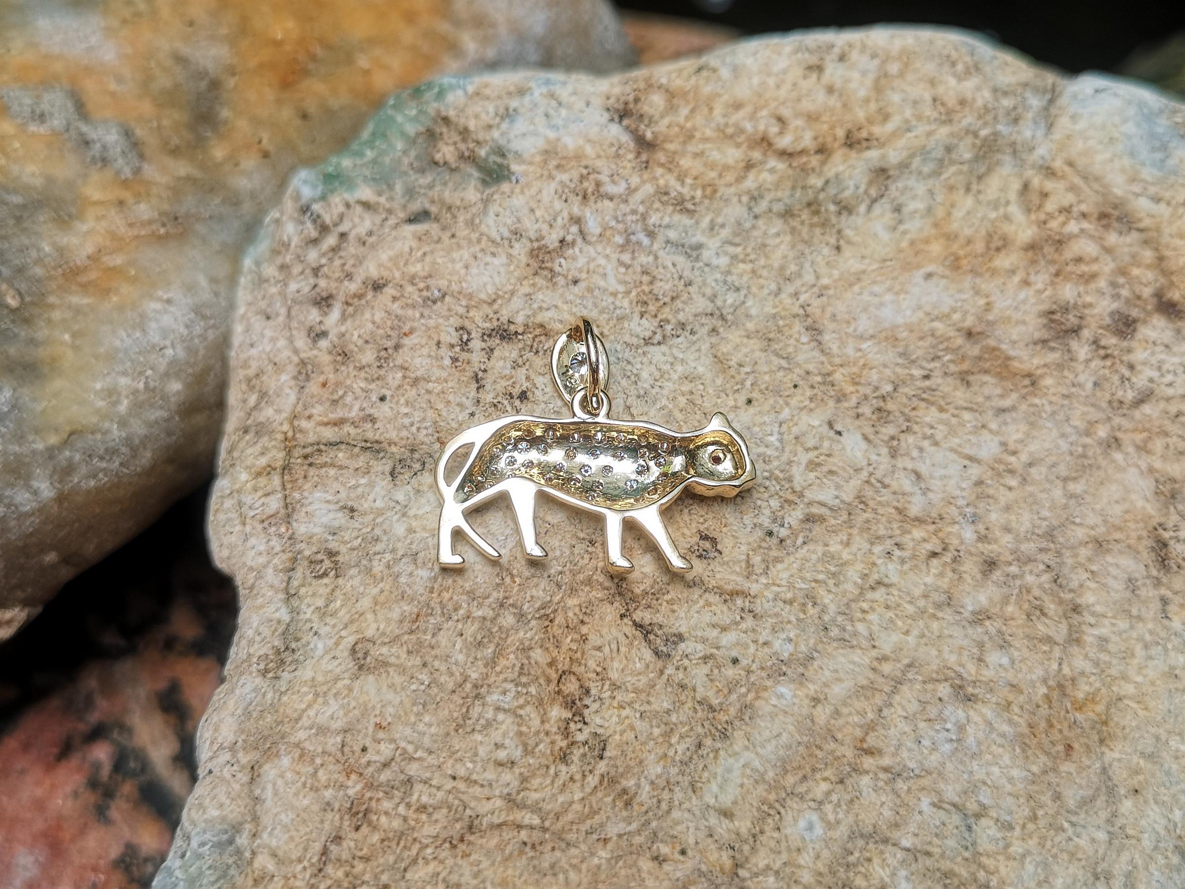De las mujeres Colgante de diamante marrón con rubí y tigre del zodiaco chino en oro de 18 quilates en venta