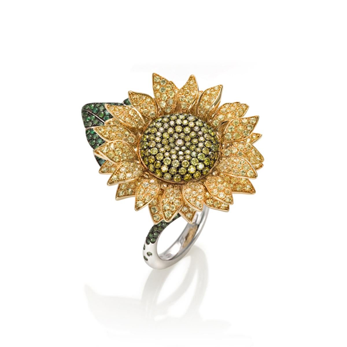For Sale:  Brown Diamonds and Yellow Sapphires Pavè Sunflower Perfume Holder Ring 2