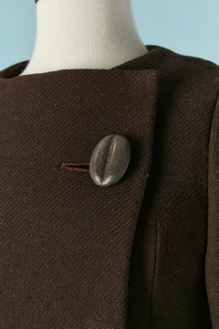 Brown double breasted coat with leather "coffee bean" button Pierre Cardin 1960'