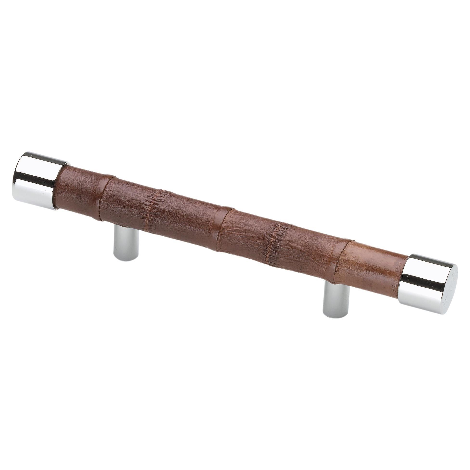 Tirador de Lujo Varios Acabados en Metal y Piel Forma de Tubo Níquel Medio en venta
