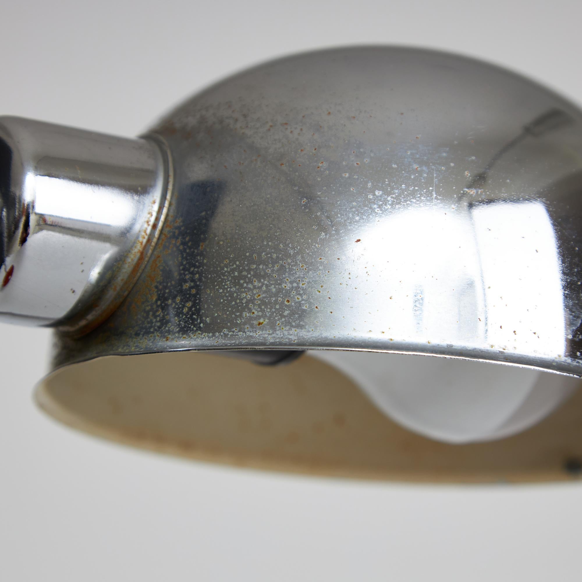 Late 20th Century Brown Element Desk Lamp For Sale