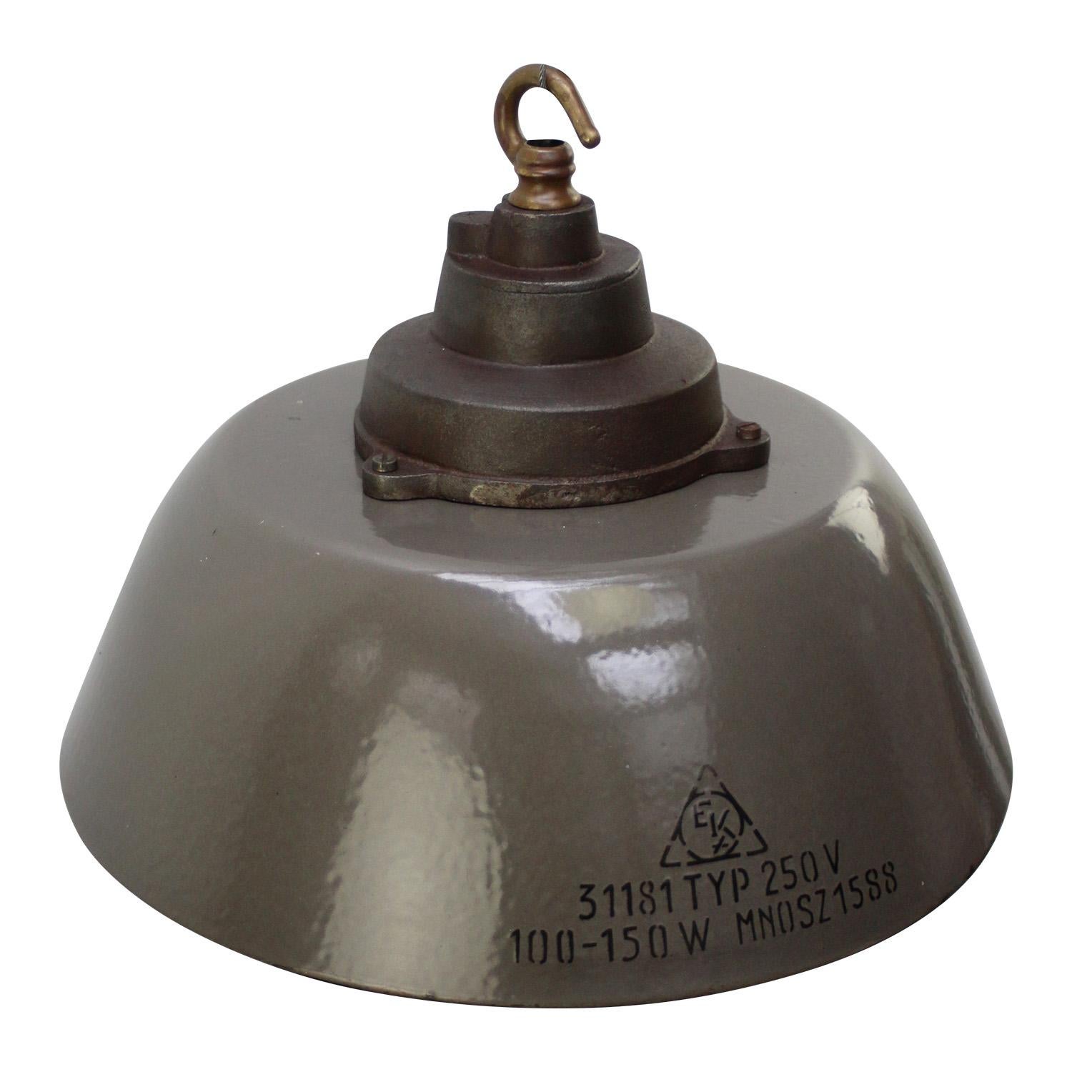 Factory pendant
brown enamel with white interior
cast iron top, brass hook

Weight 3.20 kg / 7.1 lb

Priced per individual item. All lamps have been made suitable by international standards for incandescent light bulbs, energy-efficient and LED