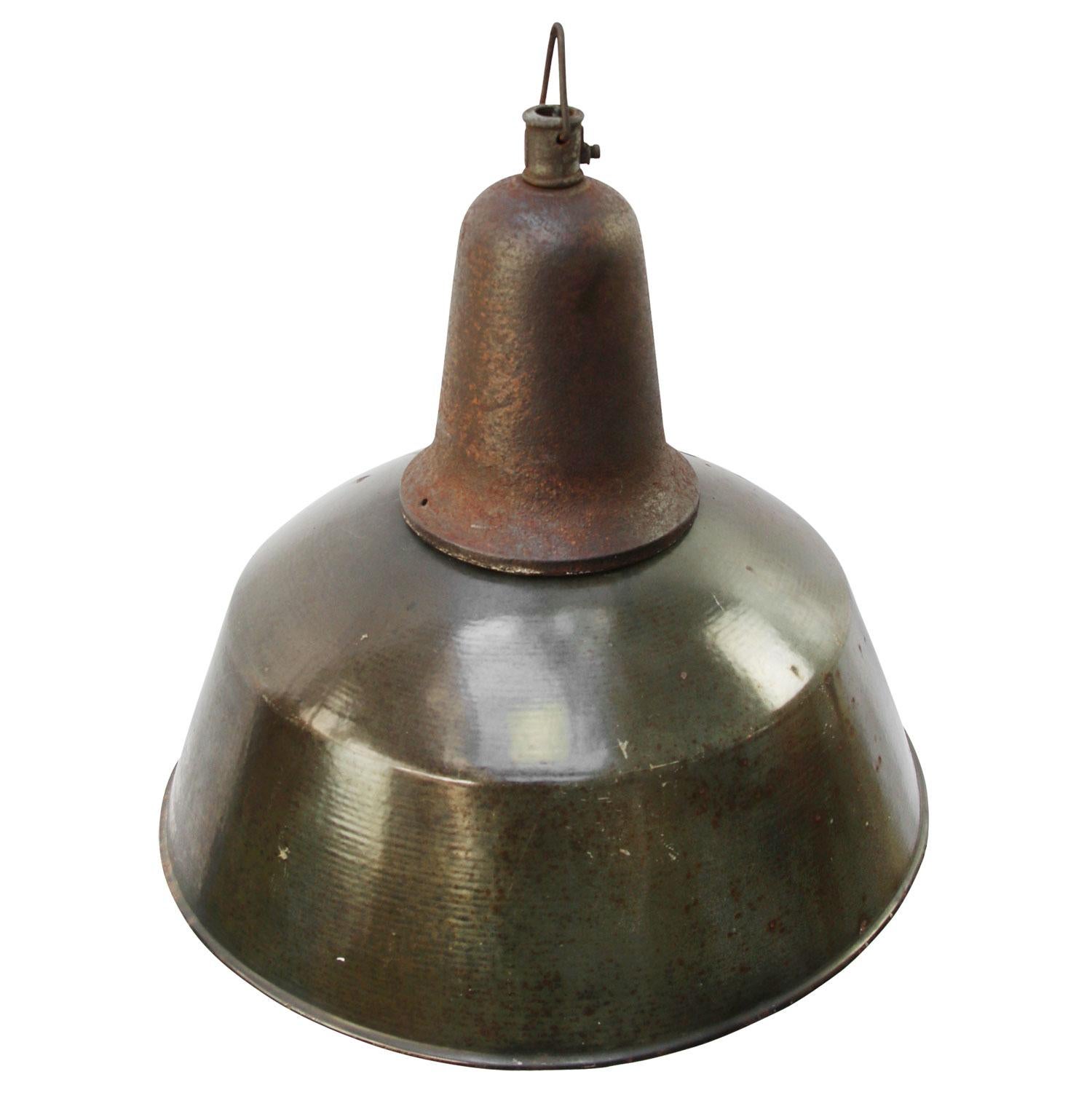 Factory lamp
Brown enamel with cast iron top
white interior

Weight: 4.90 kg / 10.8 lb

Priced per individual item. All lamps have been made suitable by international standards for incandescent light bulbs, energy-efficient and LED bulbs.