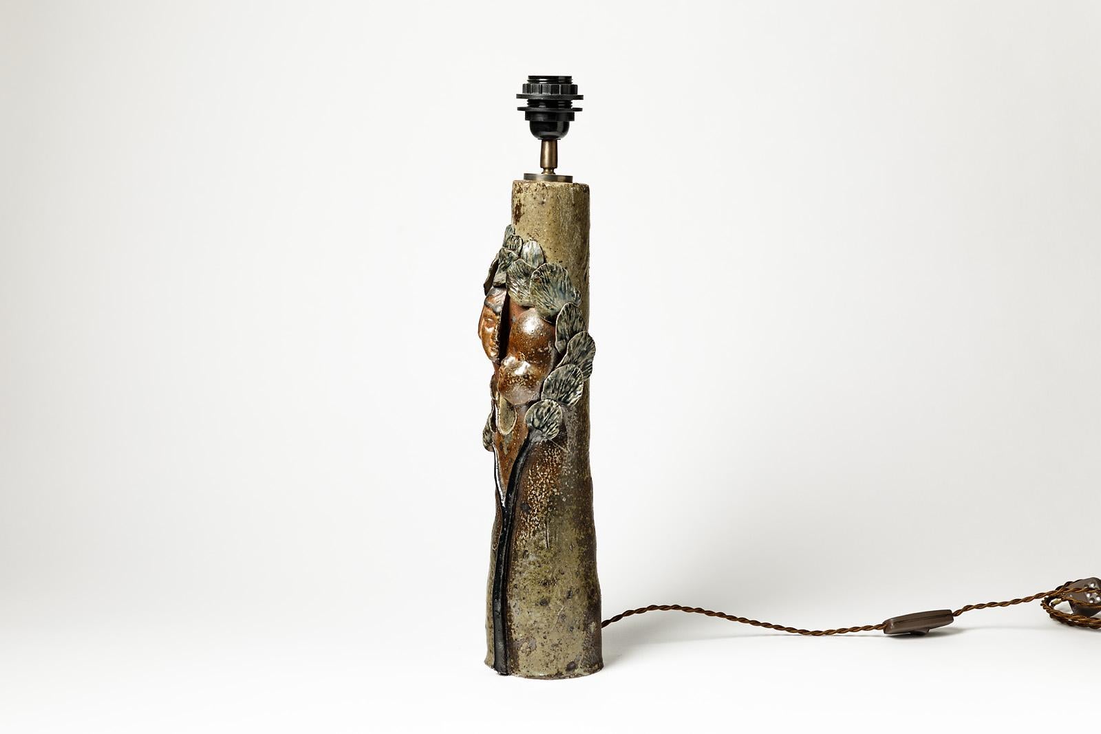 Mid-Century Modern Lampe figurative en céramique marron en grès par Alain Girel, vers 1975 en vente