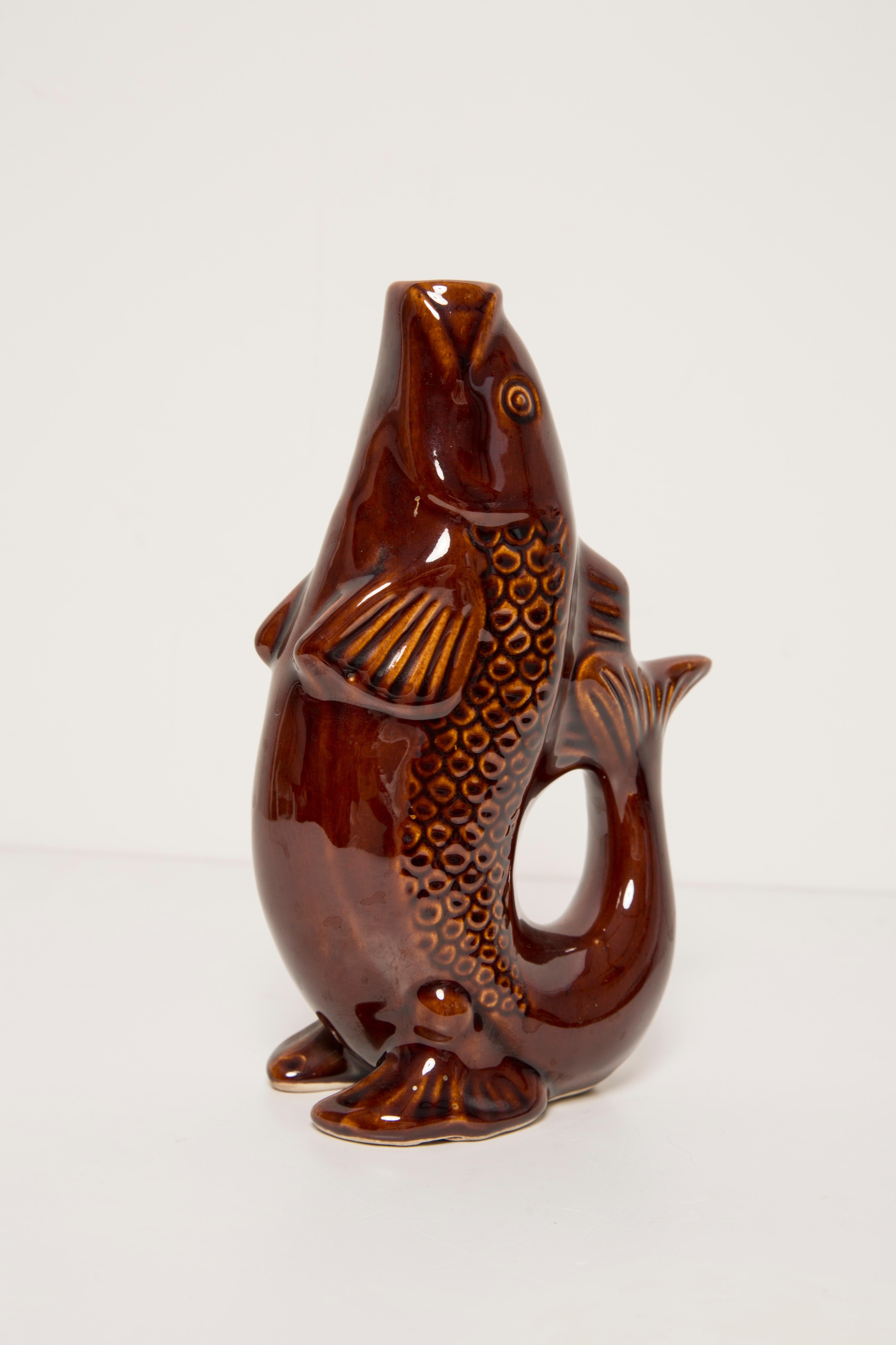 Brown Fish Glass Decanter and Glasses, 20th Century, Europe, 1960s For Sale 12