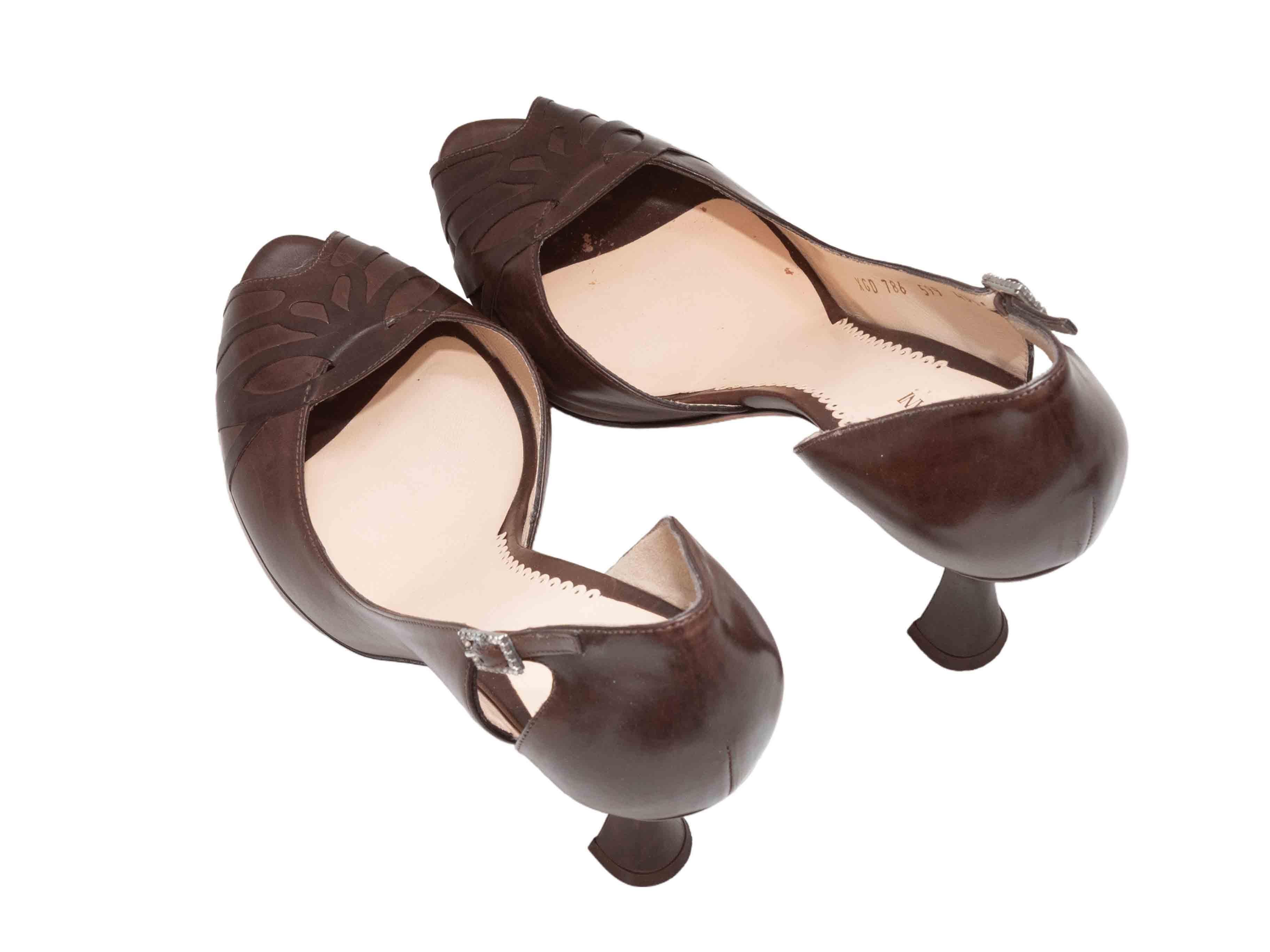 Marron Escarpins à bouts pointus Giorgio Armani marron Taille 40.5 en vente