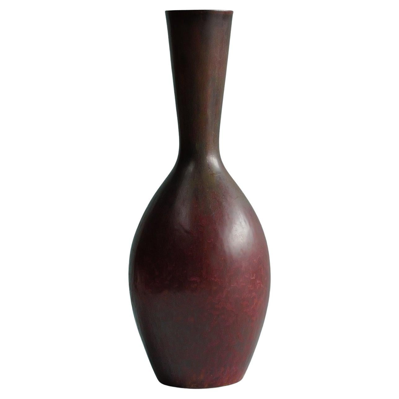 Brown glaze vase by Carl-Harry Stålhane, Rörstrand, Sweden, 1950s en vente