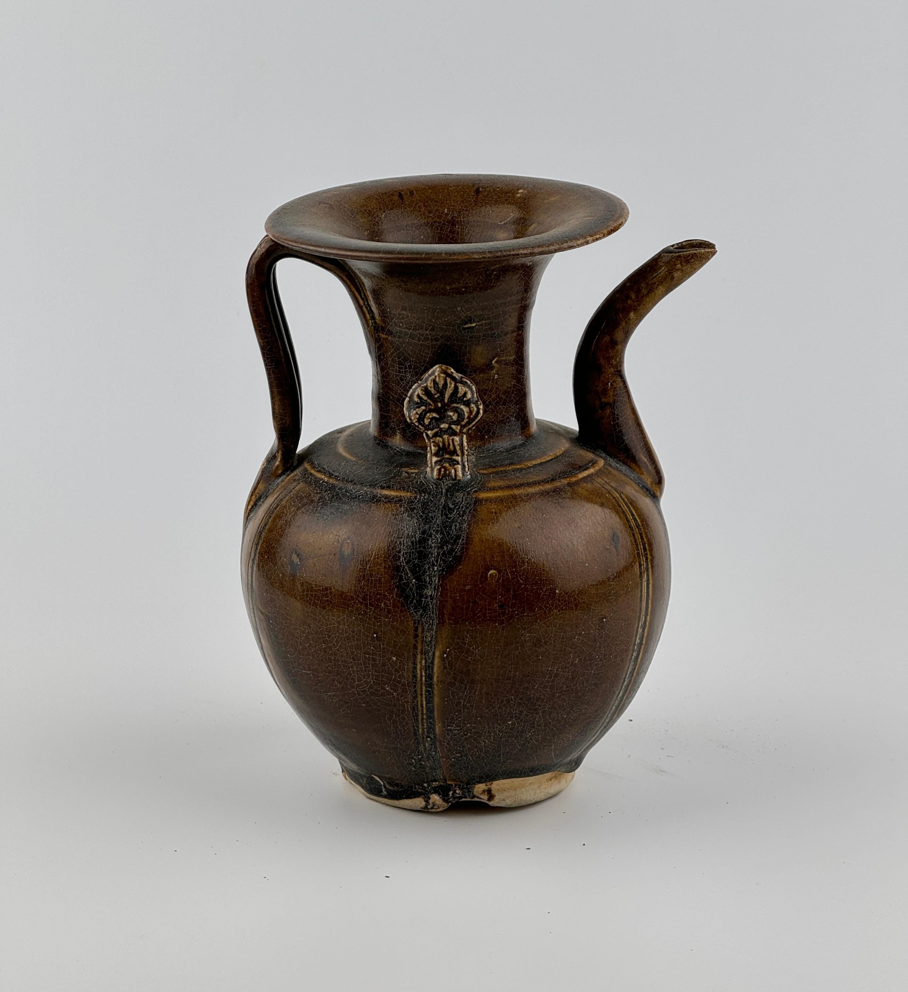 Brown Glazed Ceramic Ewer, Five Dynasties-Song Dynasty For Sale 2