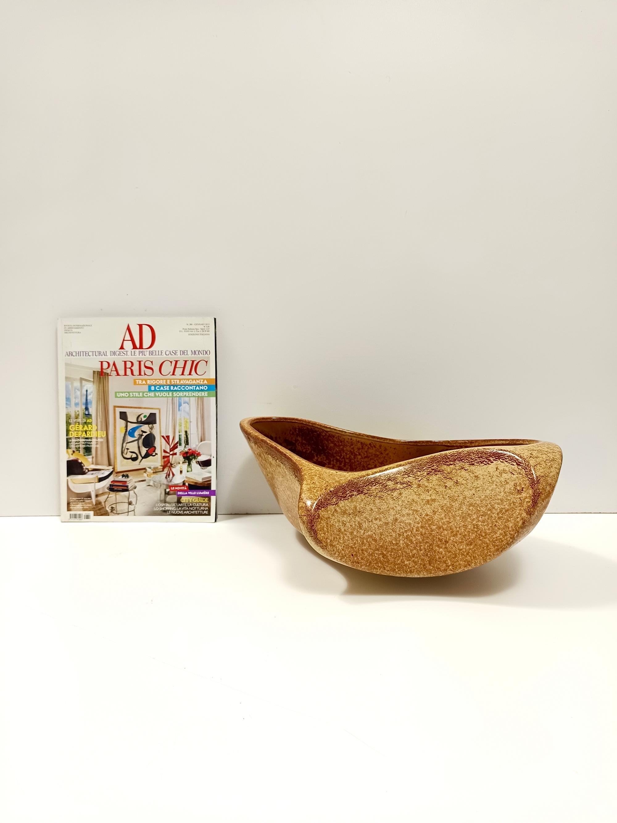Post-Modern Brown Glazed Ceramic Trinket Bowl - Centerpiece by Bertoncello, Italy For Sale