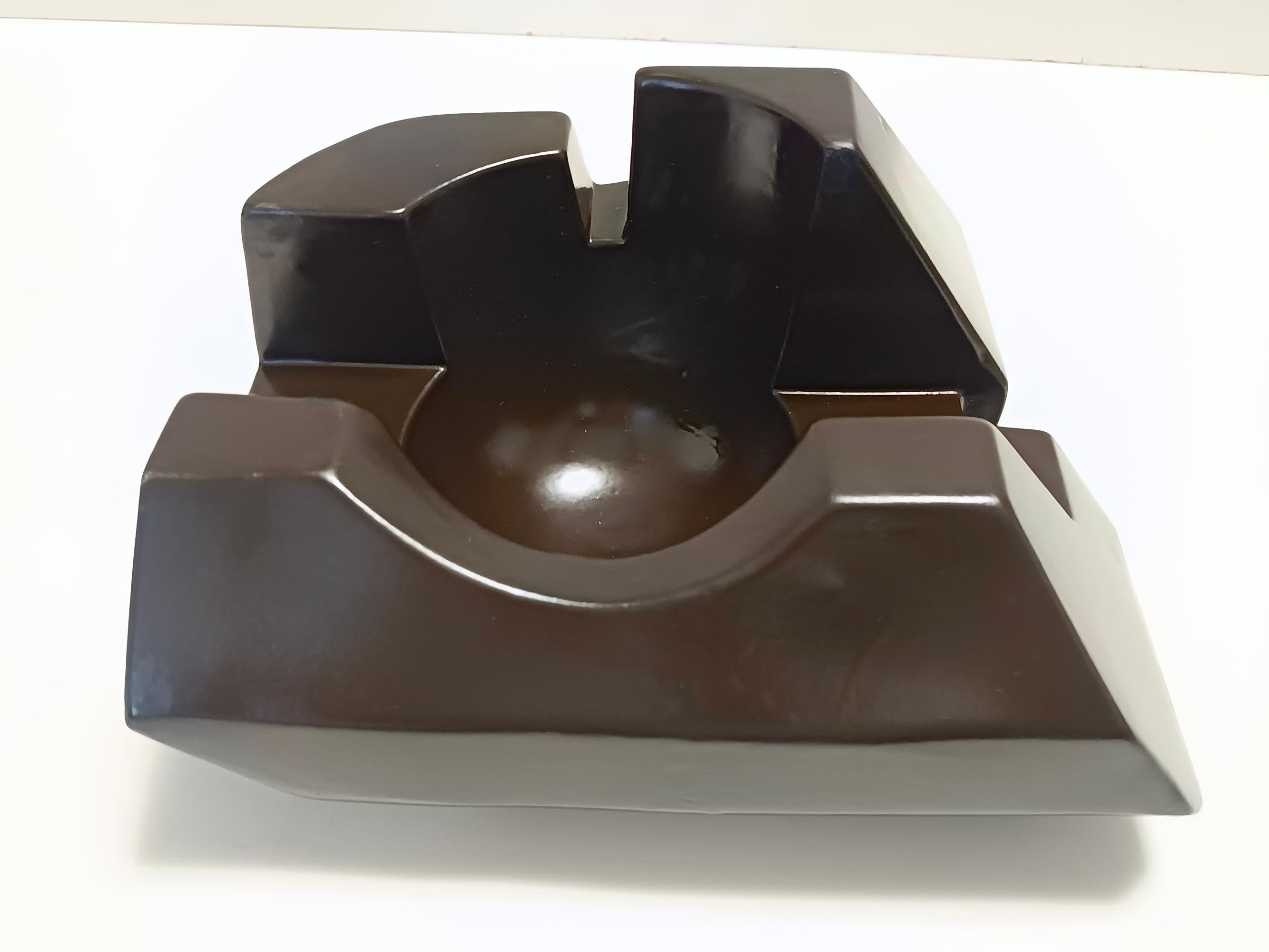 Ciotola o scultura in ceramica smaltata marrone, Italia in vendita 8