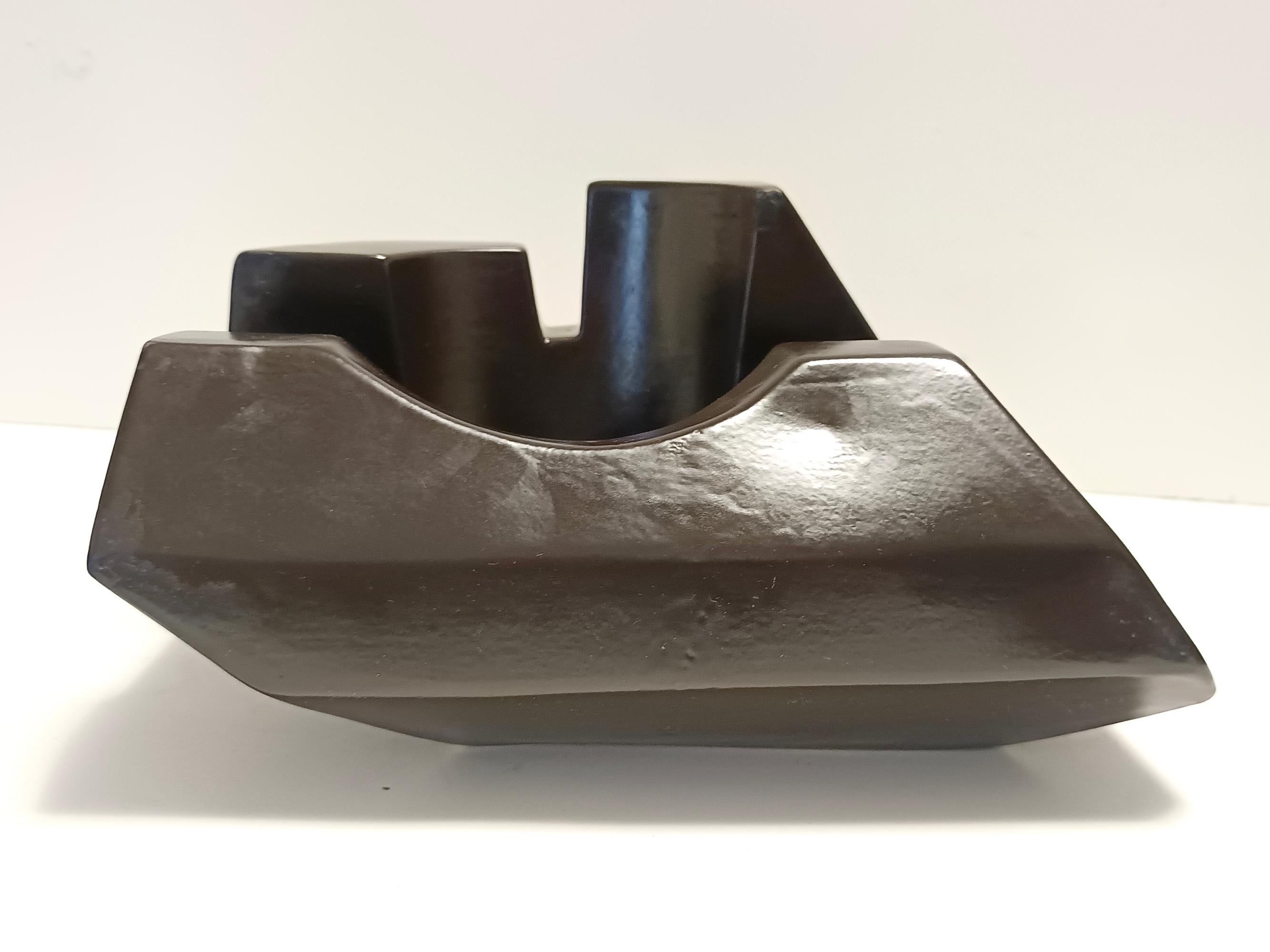 Ciotola o scultura in ceramica smaltata marrone, Italia In condizioni ottime in vendita a Bresso, Lombardy