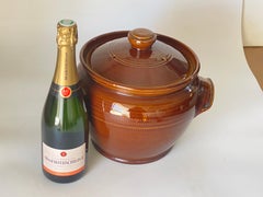 Brown Glazed Lidded Stoneware Soupe Tureen England Large Size, circa 1950