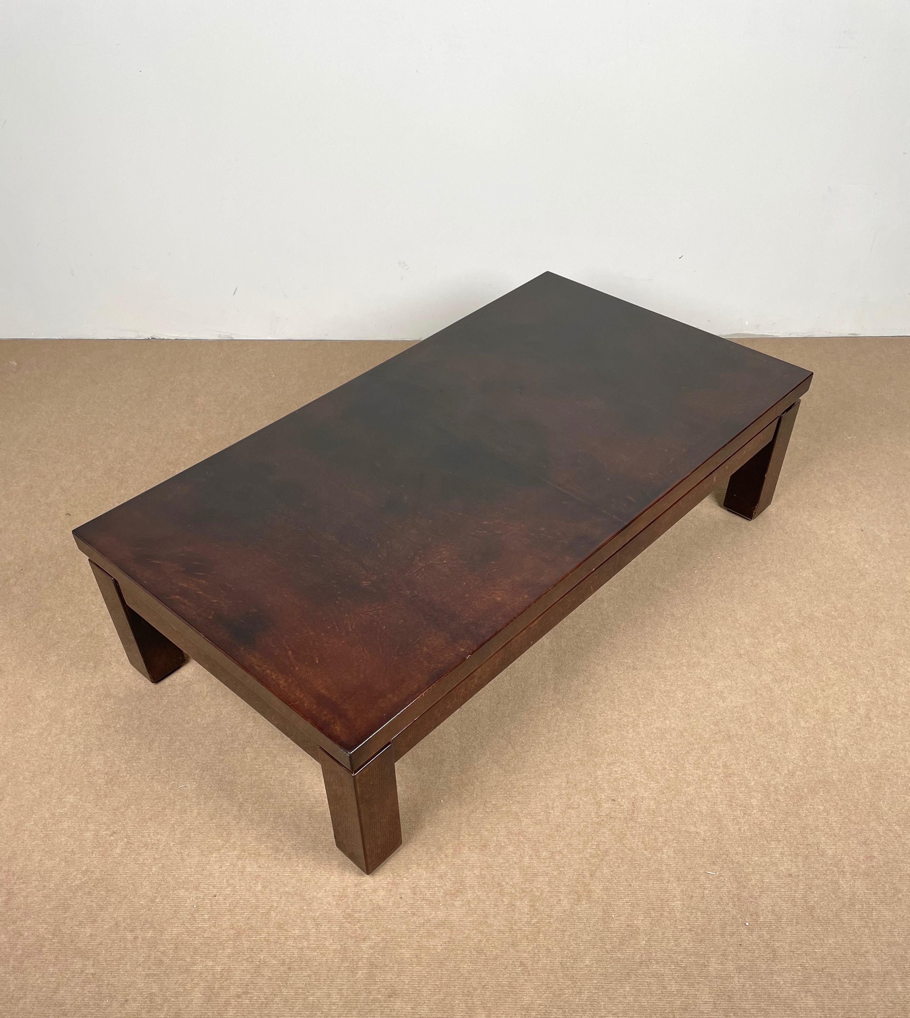 Brown Goatskin and Brass Coffee Table Attributed to Aldo Tura, Italy, 1960s In Good Condition For Sale In Rome, IT