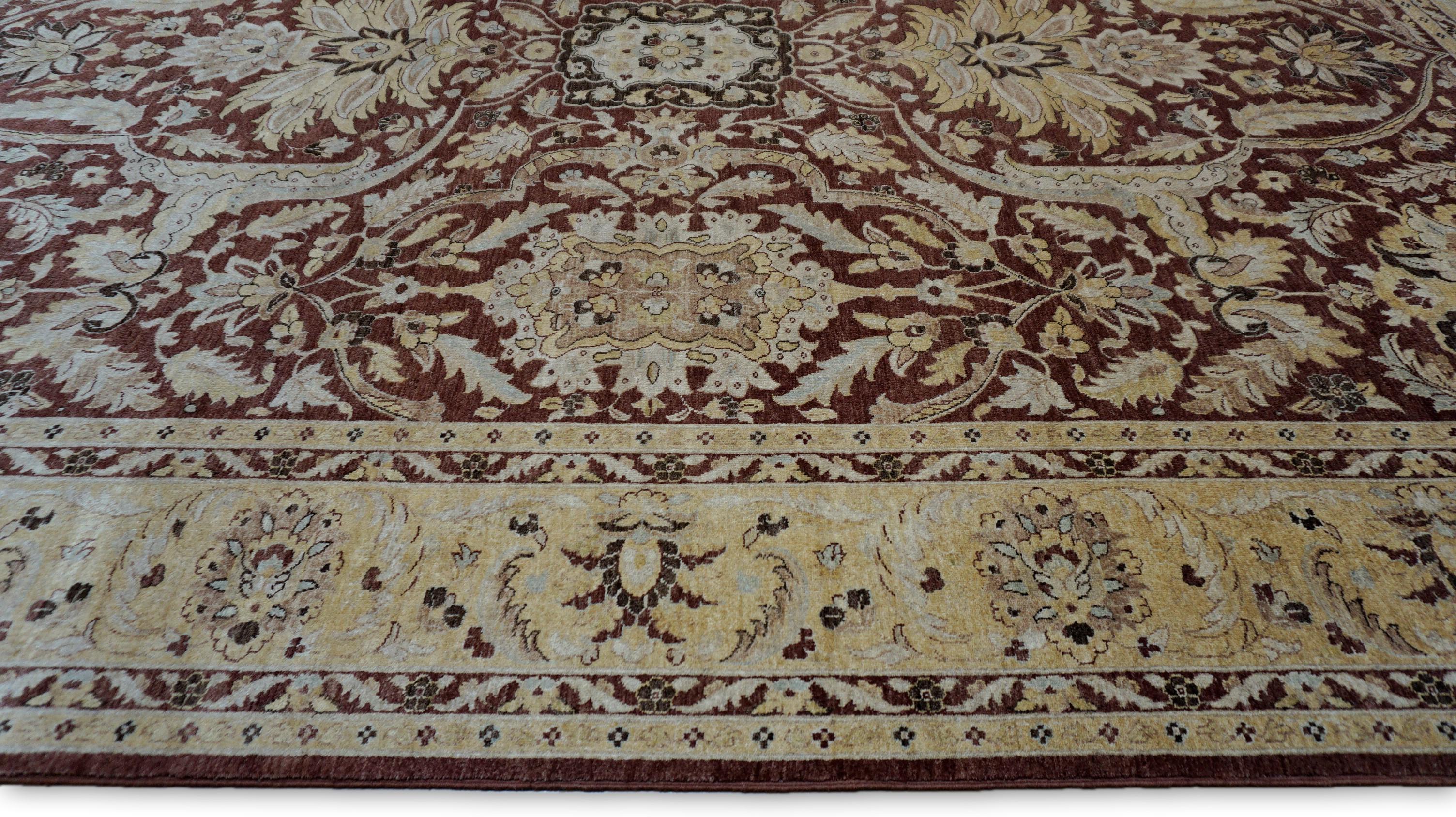 Hand-Knotted Brown Gold Spanish Oushak Style Wool Rug 9'11''x13'11'' For Sale