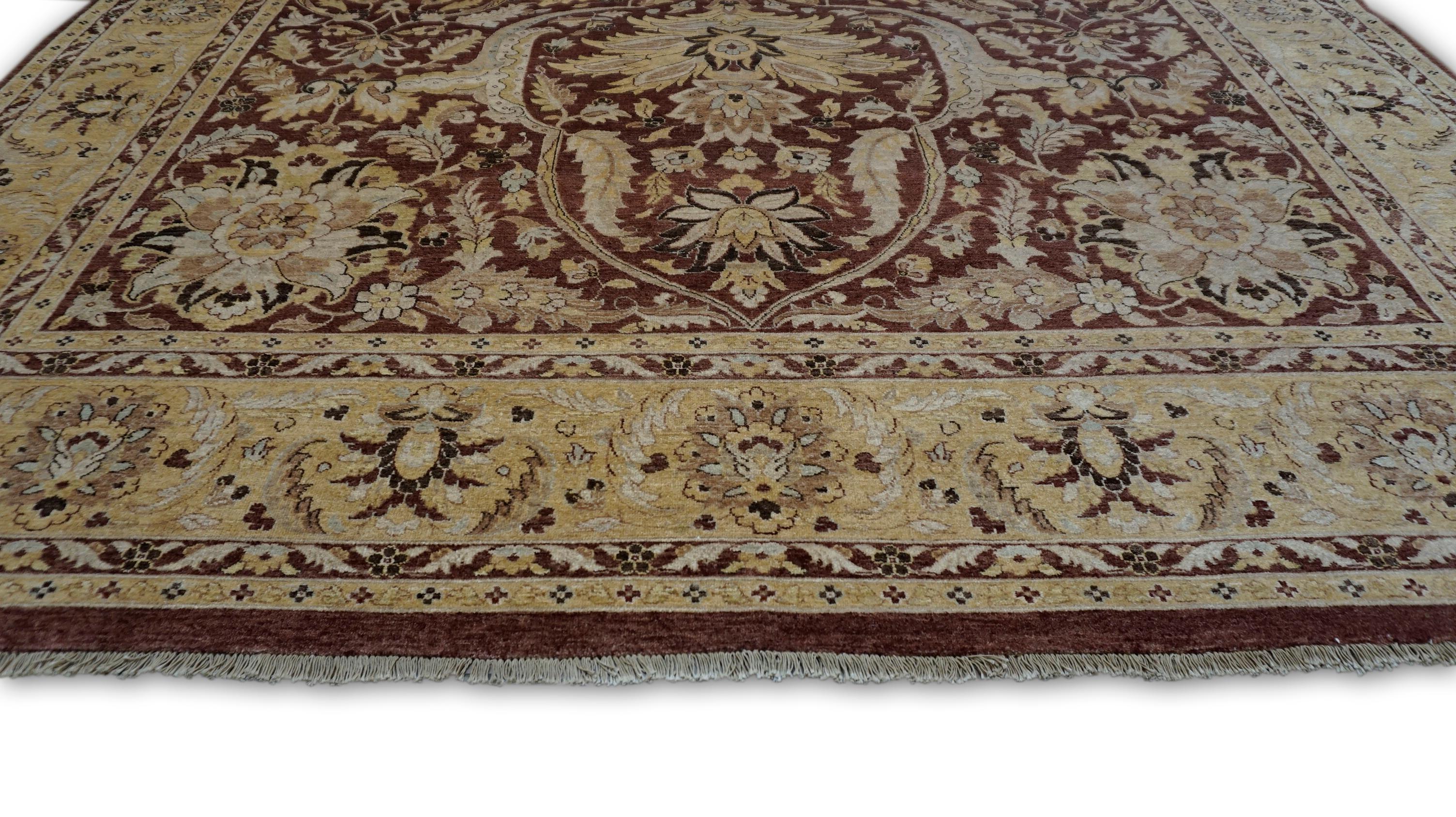 Brown Gold Spanish Oushak Style Wool Rug 9'11''x13'11'' In New Condition For Sale In Torrance, CA