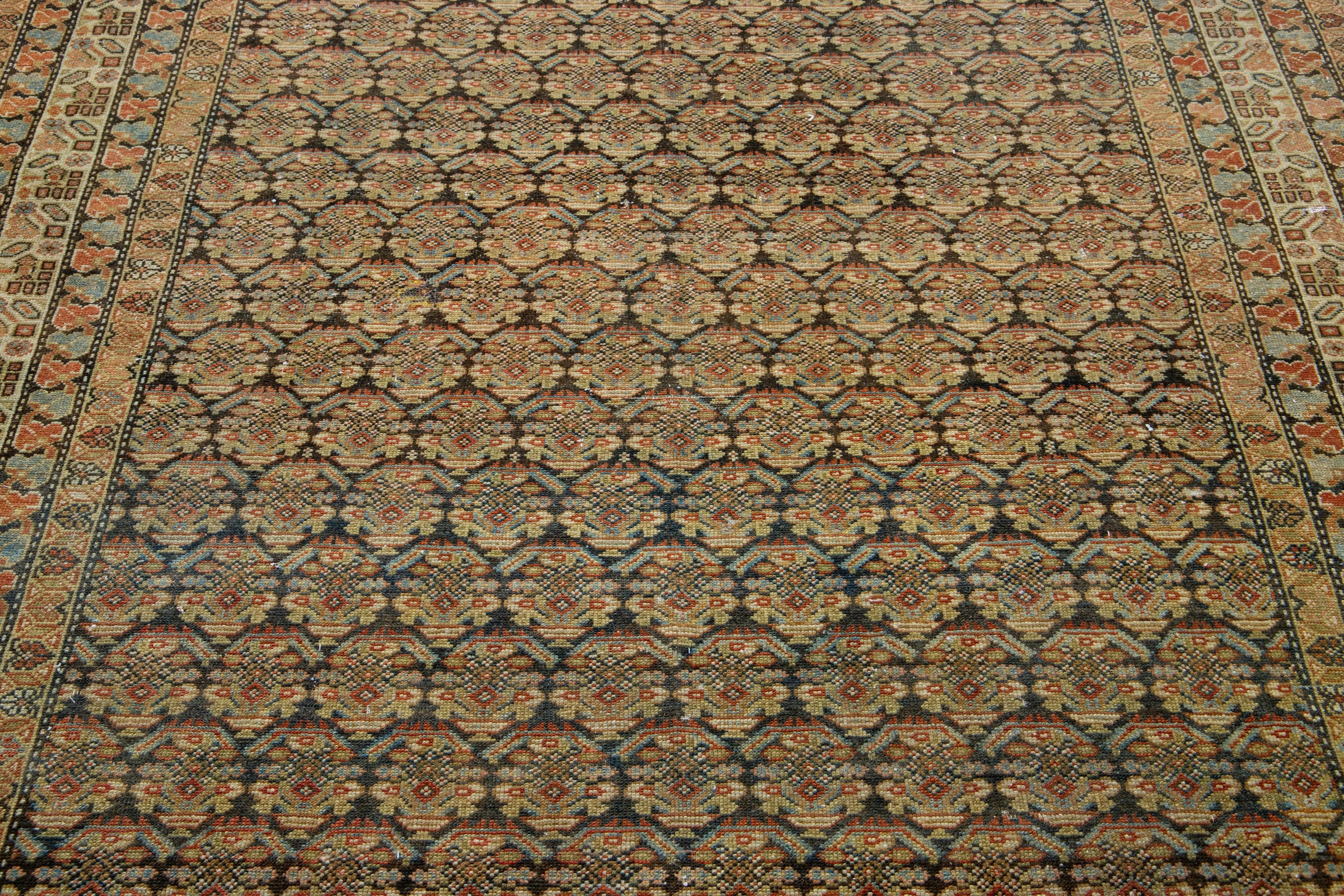 Brauner handgefertigter antiker persischer Malayer-Wollteppich mit Allover-Muster (20. Jahrhundert) im Angebot