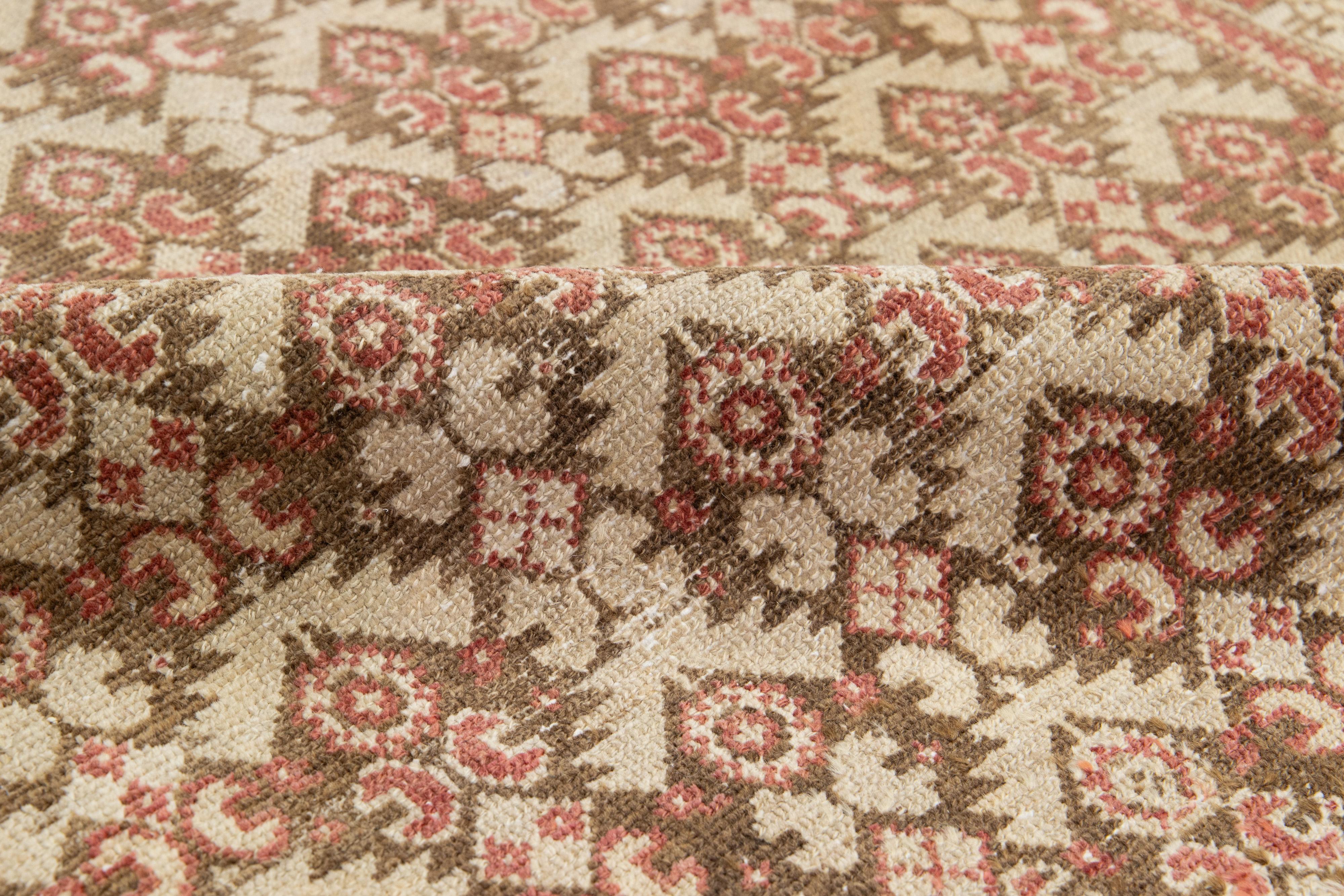 Tapis en laine persane Malayer à motif Allover, fait à la main, de couleur Brown  en vente 4
