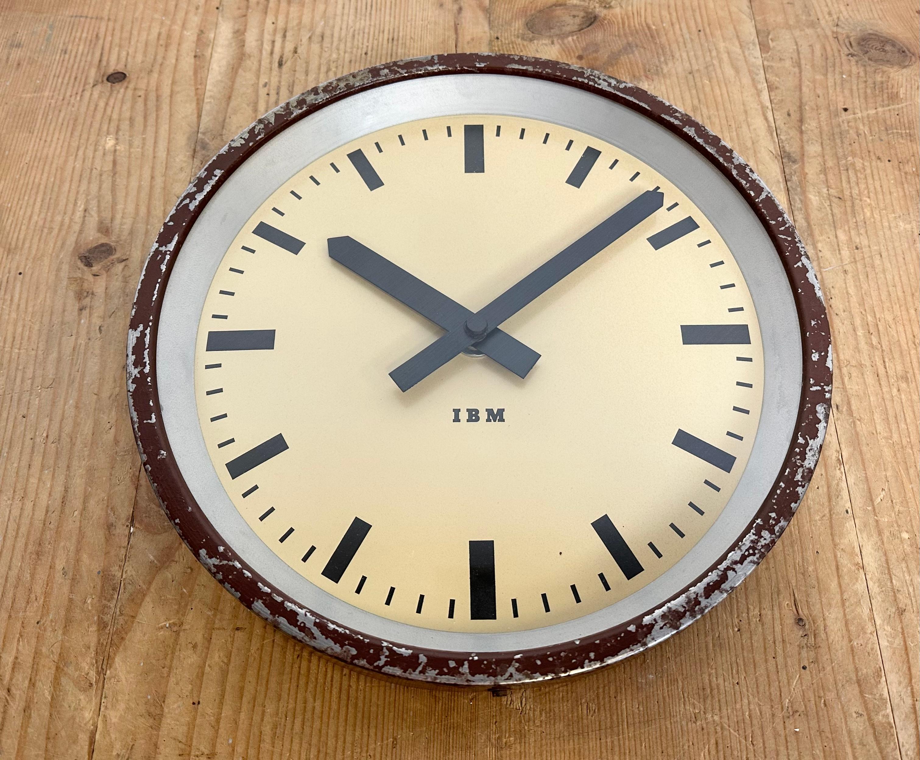 Brown Industrial Factory Wall Clock from IBM, 1950s For Sale 3