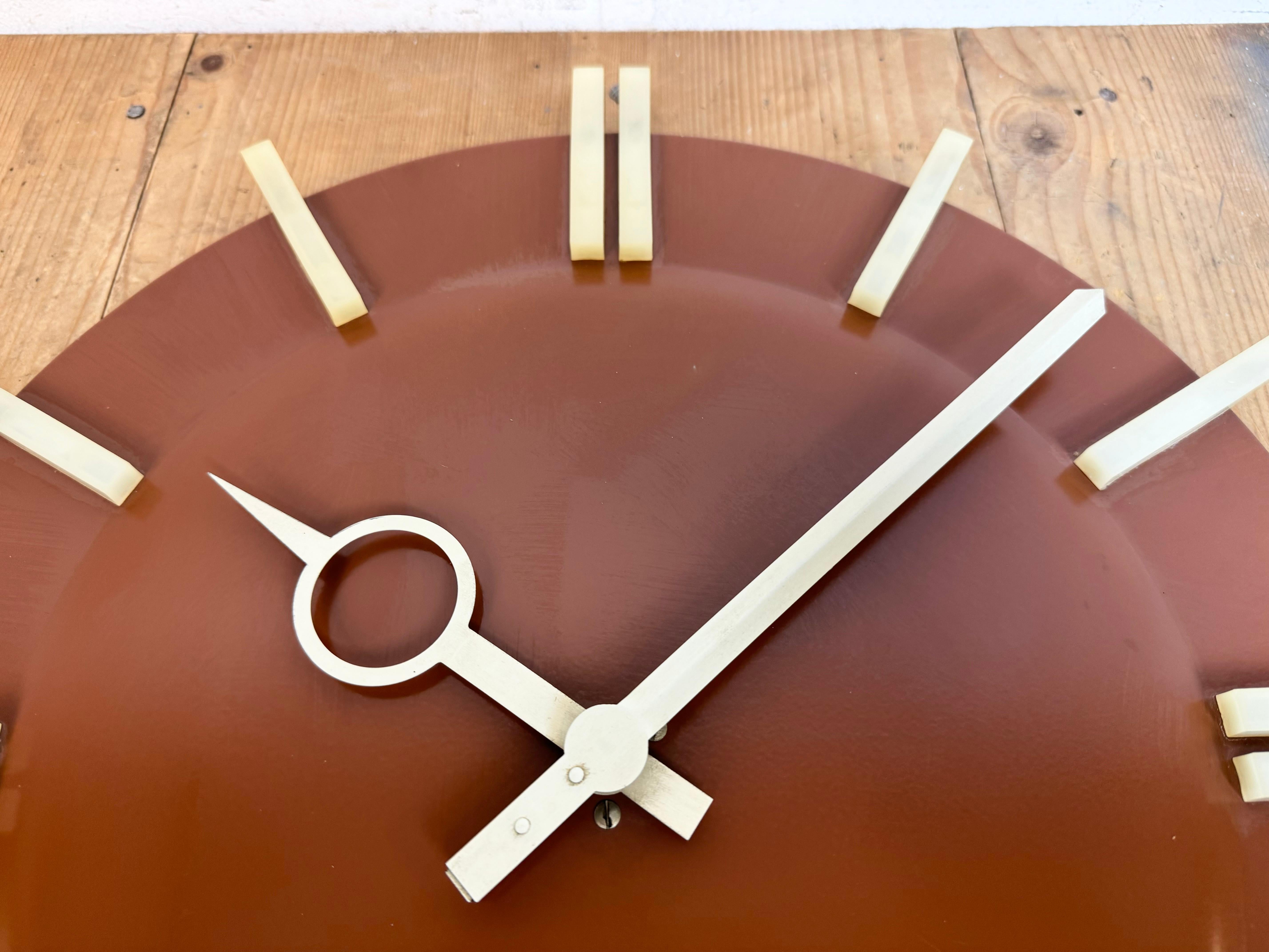 Brown Industrial Office Wall Clock from Pragotron, 1970s For Sale 6