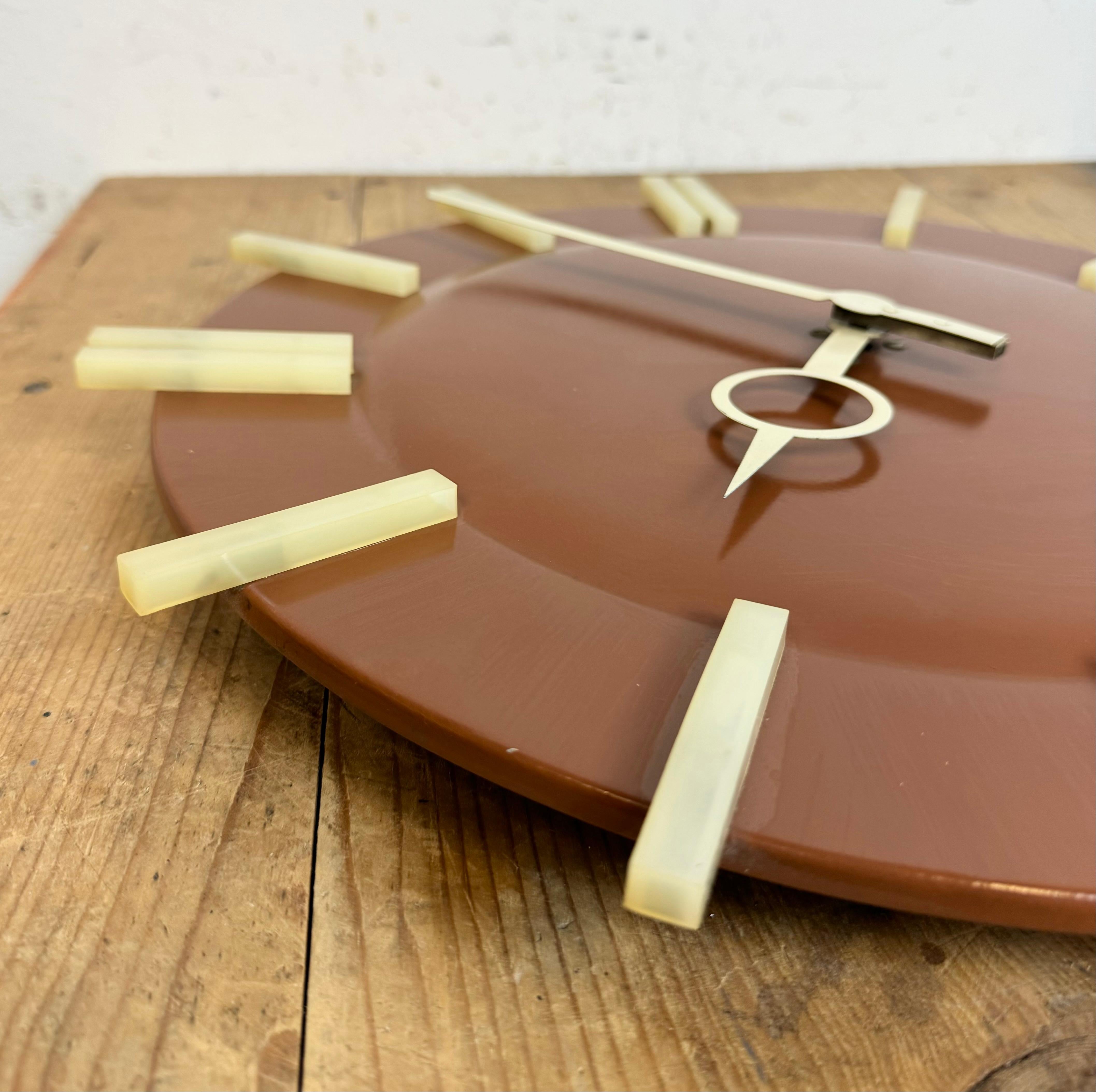 Brown Industrial Office Wall Clock from Pragotron, 1970s For Sale 10