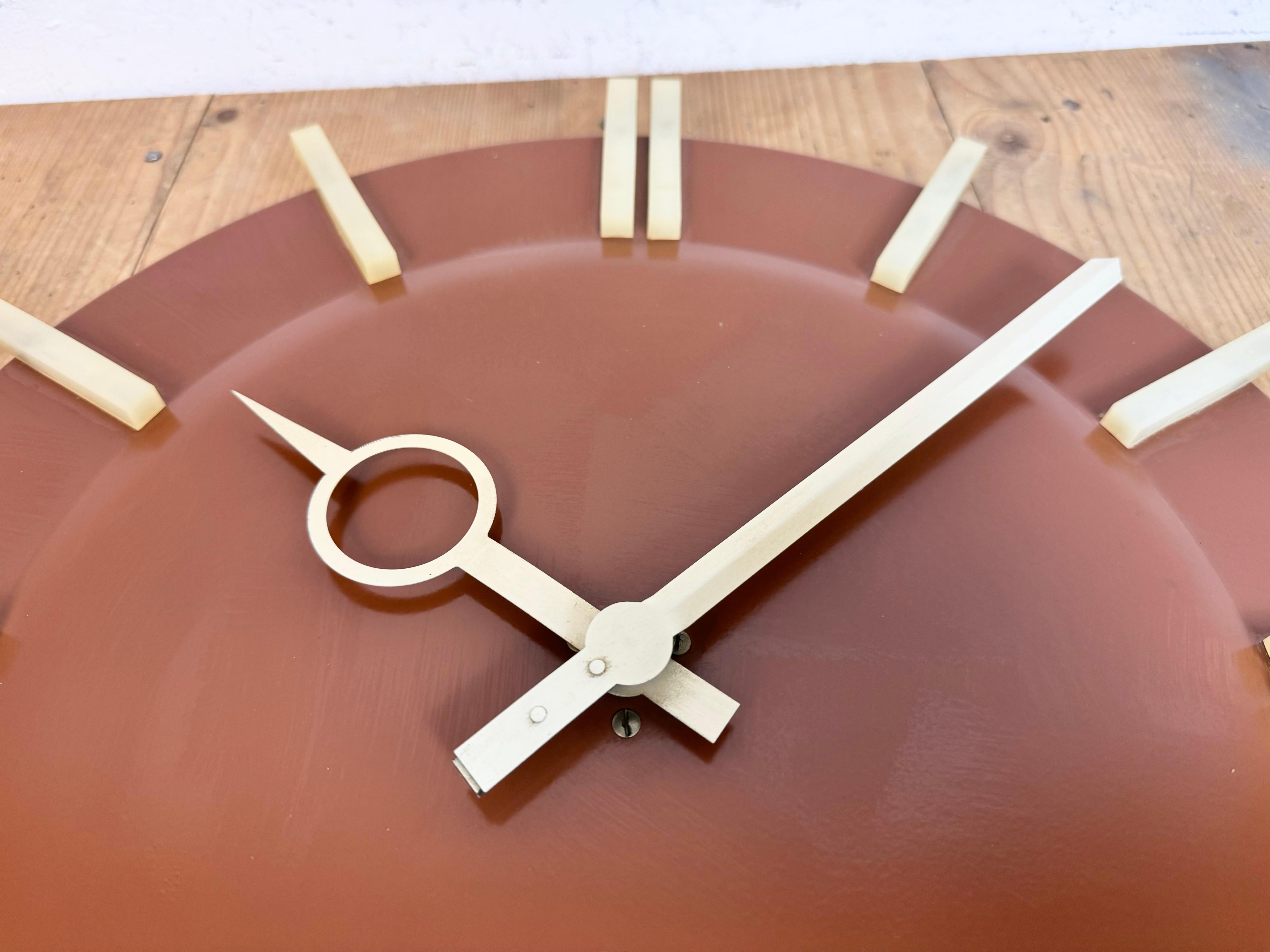 Brown Industrial Office Wall Clock from Pragotron, 1970s For Sale 3