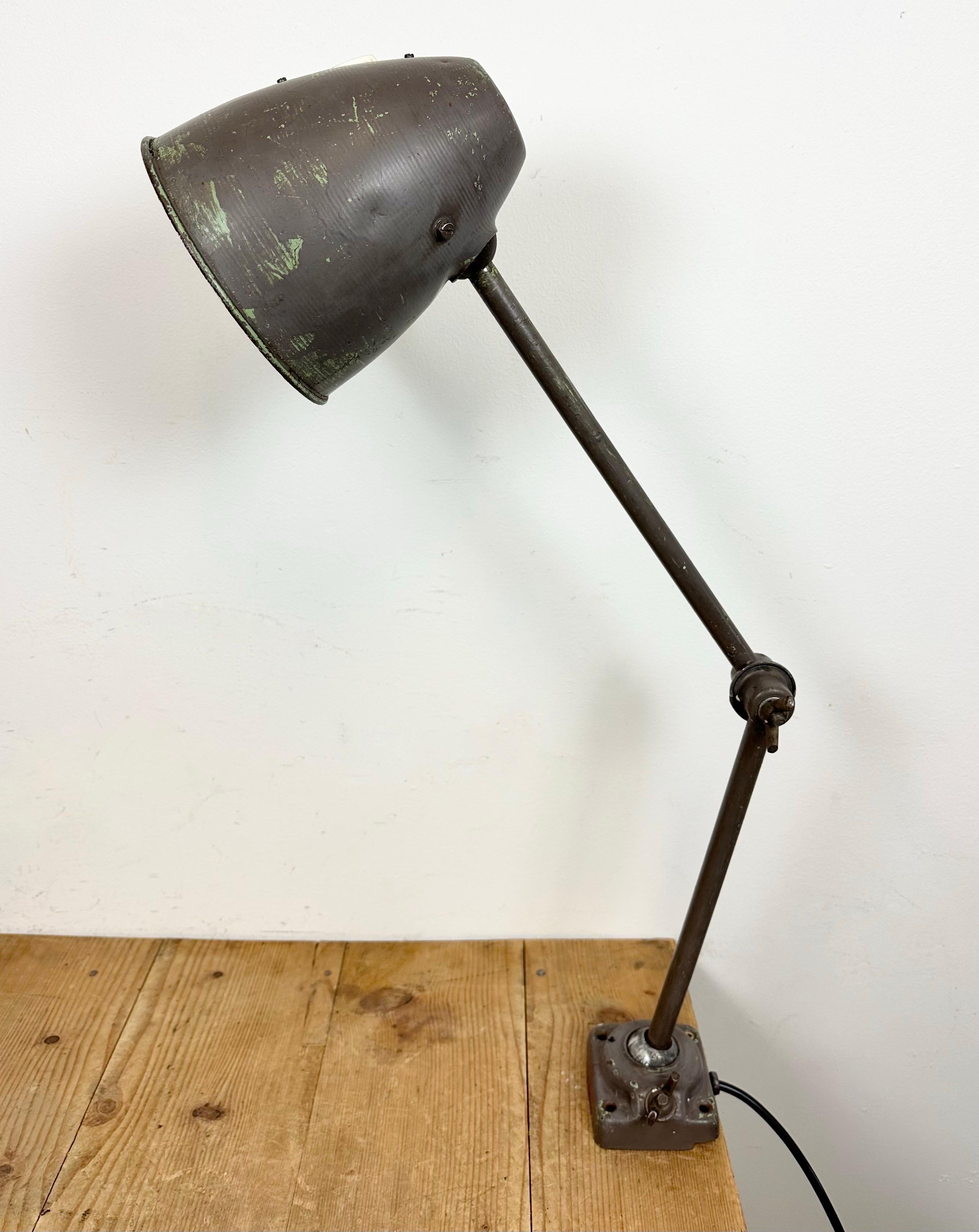 workshop desk lamp