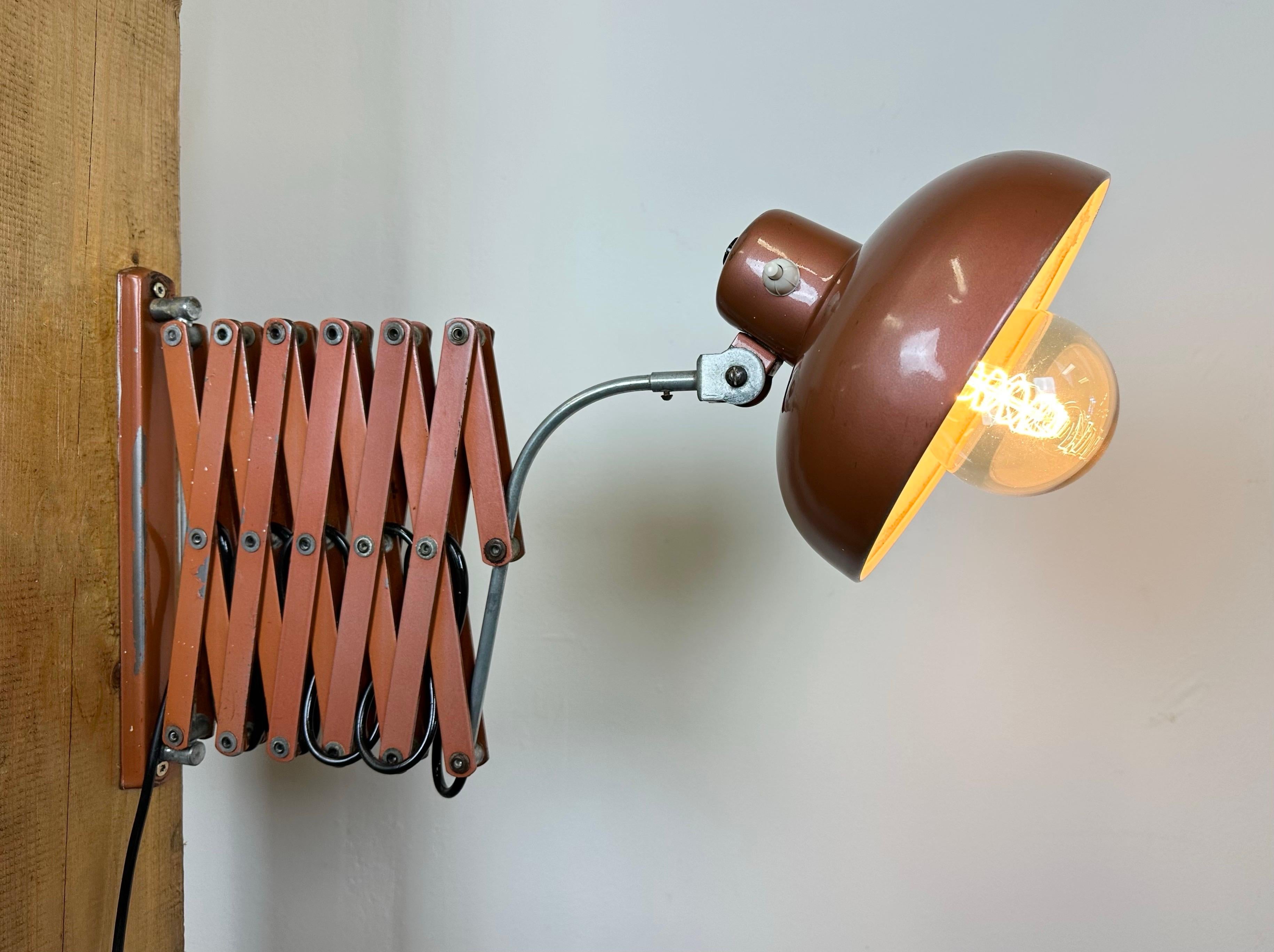 Brown Italian Industrial Scissor Wall Lamp, 1960s 10