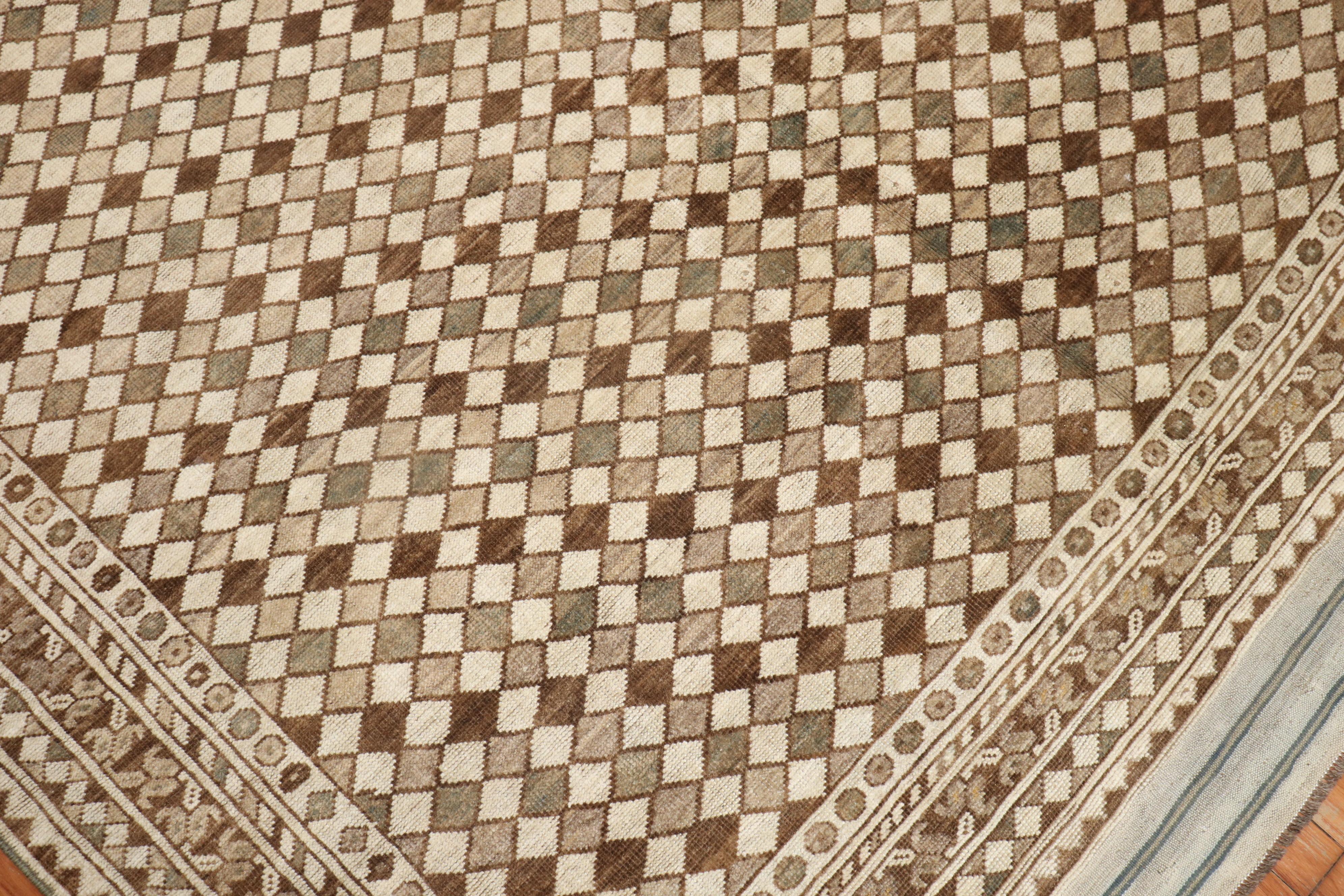 Ersari-Teppich mit braunem und elfenbeinbraunem Stammesmuster (Handgeknüpft) im Angebot