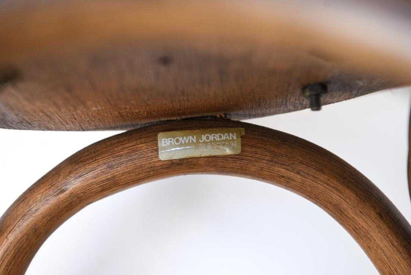 Brown Jordan Bugholz Rattan Tisch und Stühle Set im Angebot 1