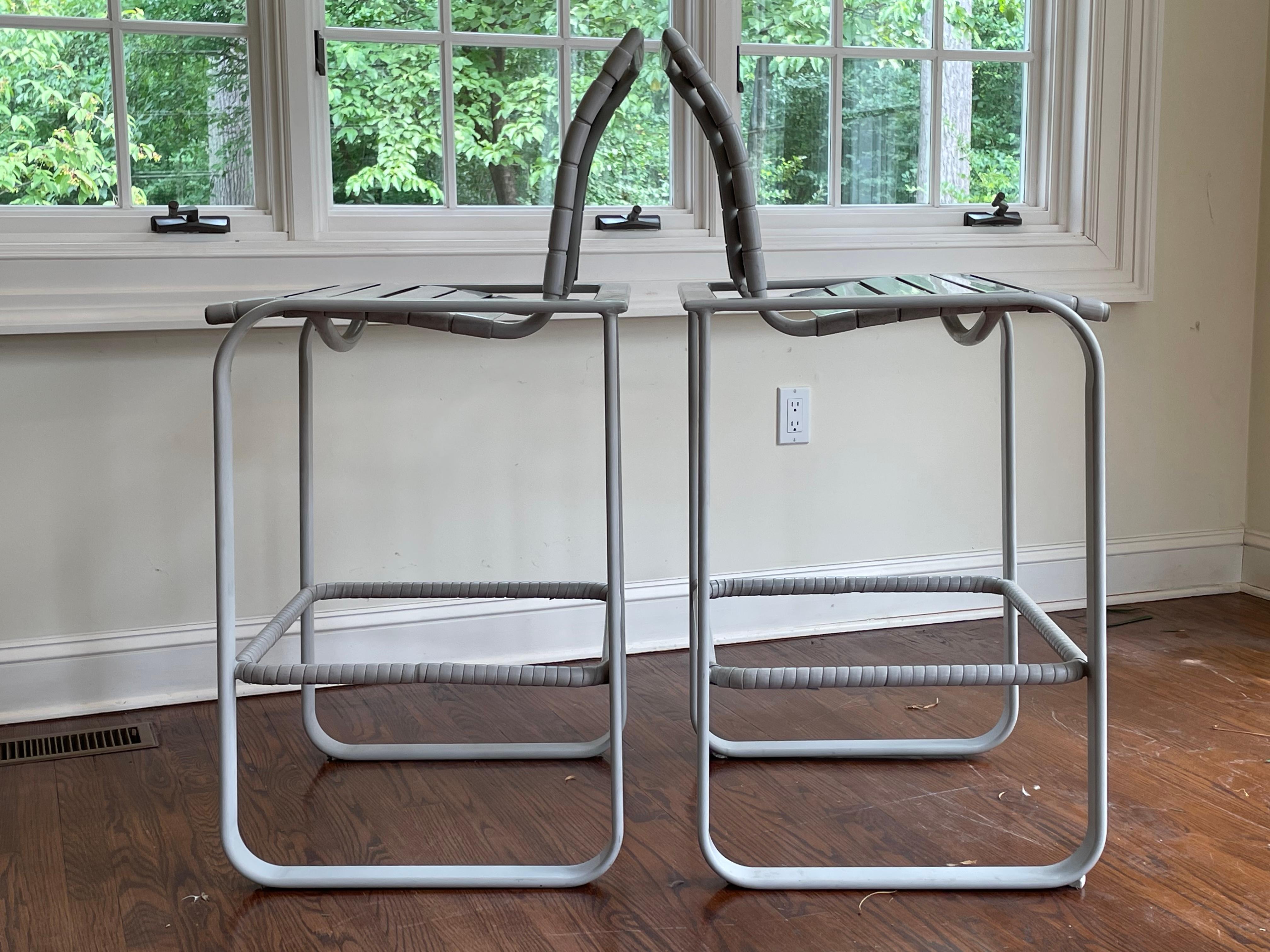 Amazing lines and design pair of rare Brown Jordan light gray bar stools in great condition 