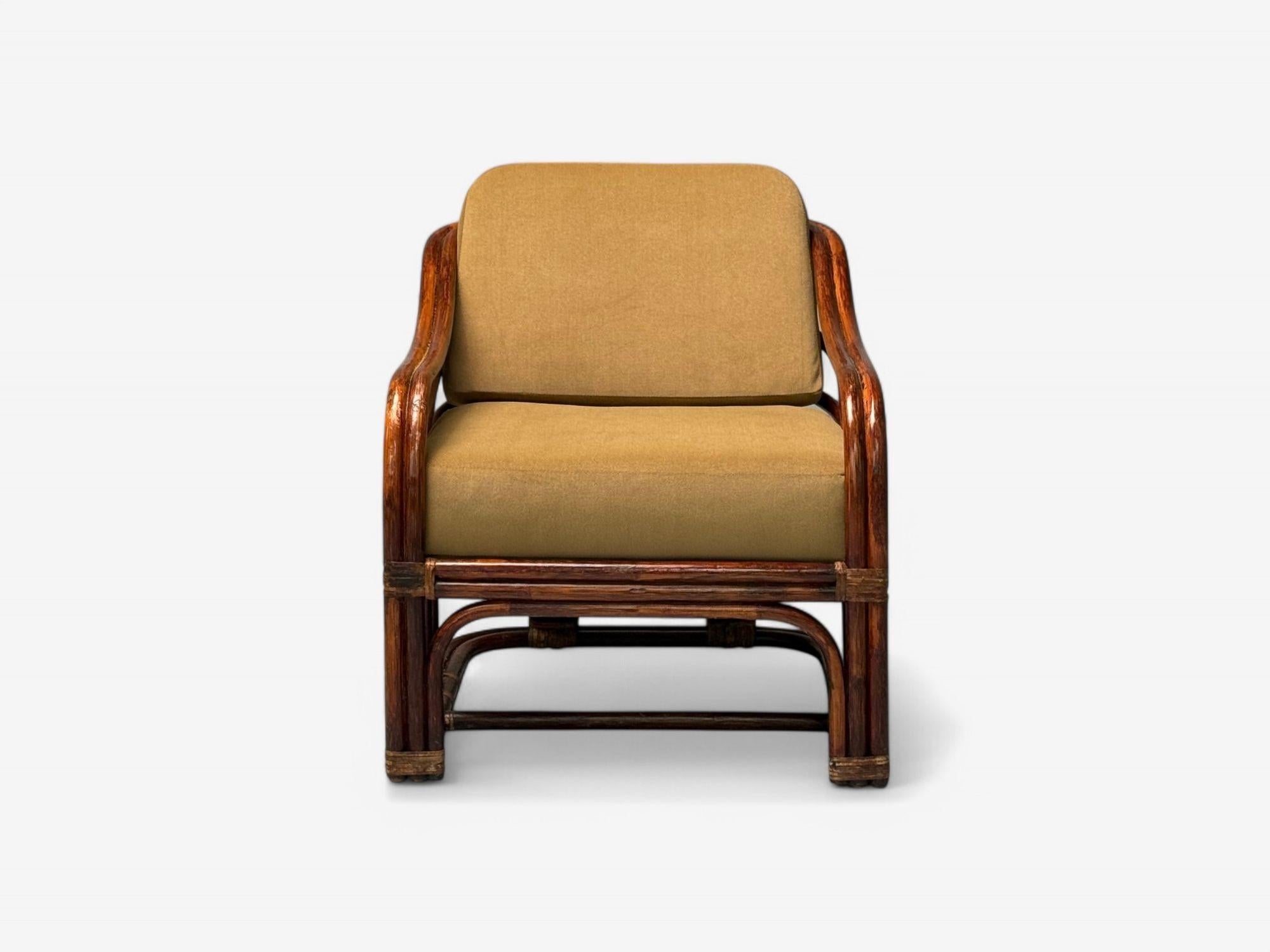 Brown Jordan, Moderna de mediados de siglo, Bambú, Tela camel, Sillas de salón, Años 60 en venta 1