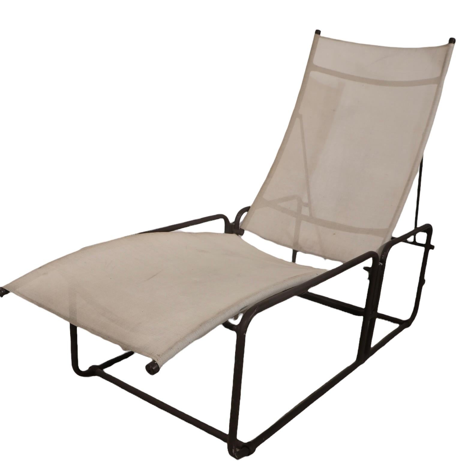 American  Brown Jordan Nomad Garden Patio Poolside Chaise Lounge Ca. 1970's For Sale