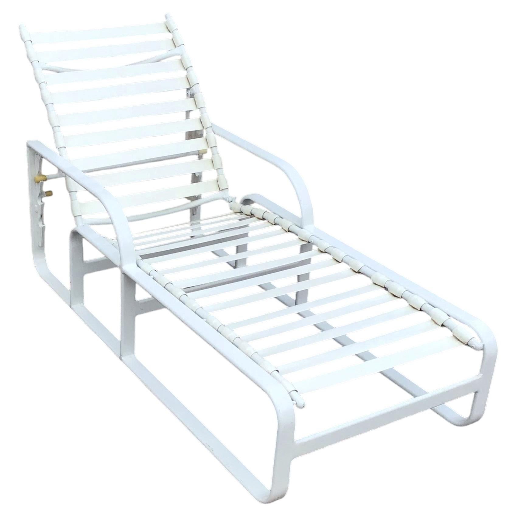 Brown Jordan Chaiselongue, Metallgestell, Mid-Century Modern, USA, 1960 im Angebot