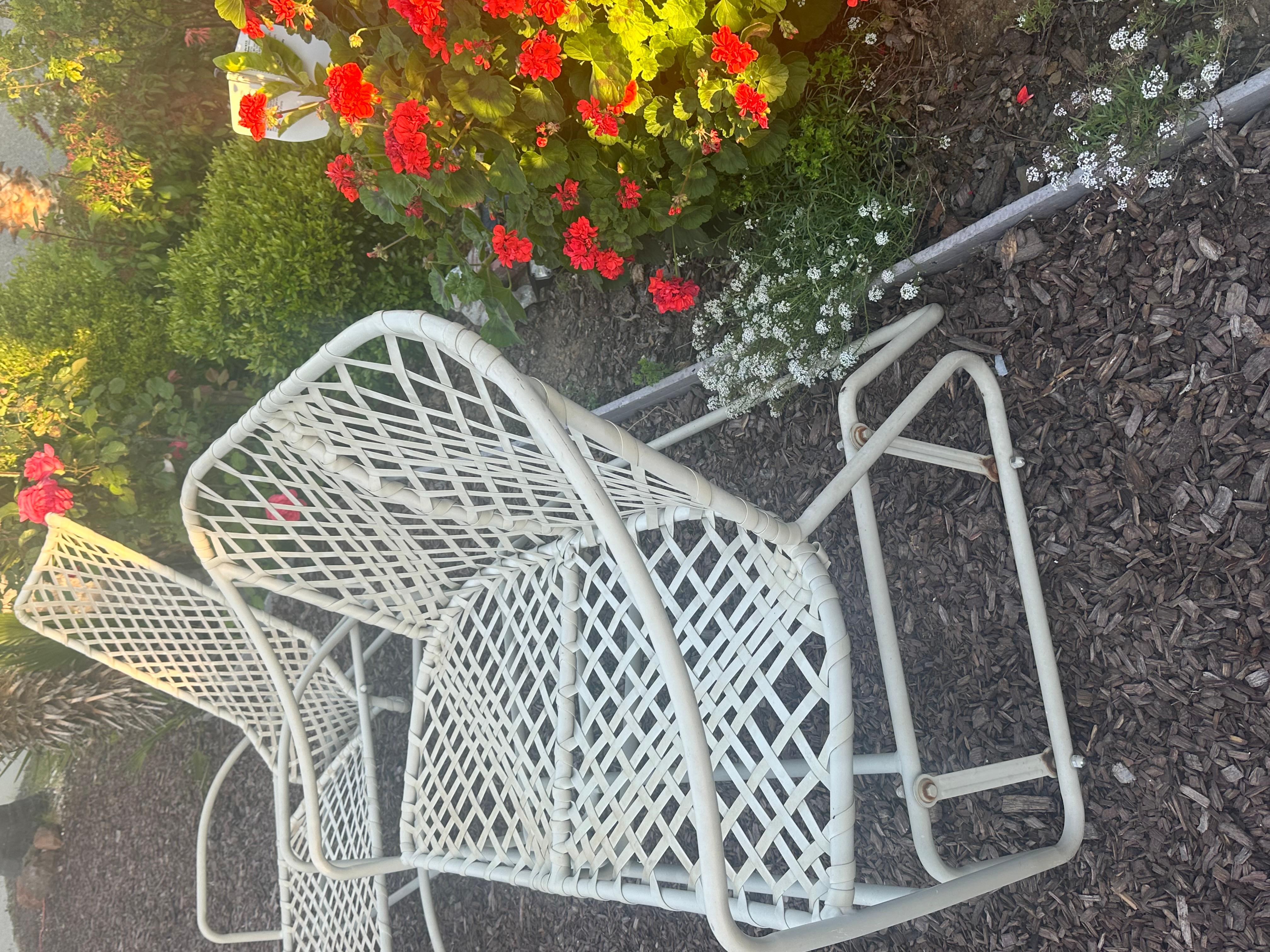 Metal Brown Jordan Rare Tamiami Gliding Love Seat, Circa 1960’s, works great