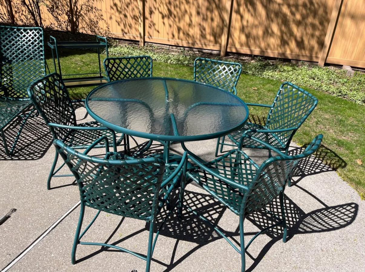 Ensemble complet de 8 pièces de mobilier de patio 