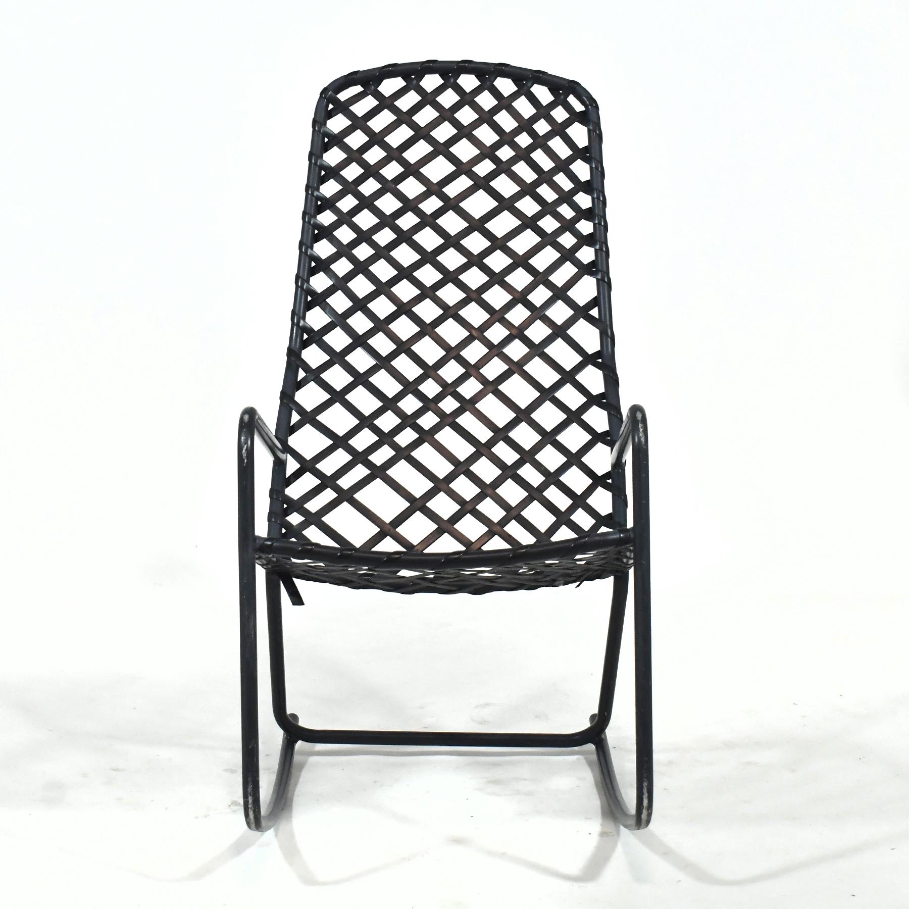 Mid-Century Modern Brown Jordan Tamiami Rocking Chair For Sale