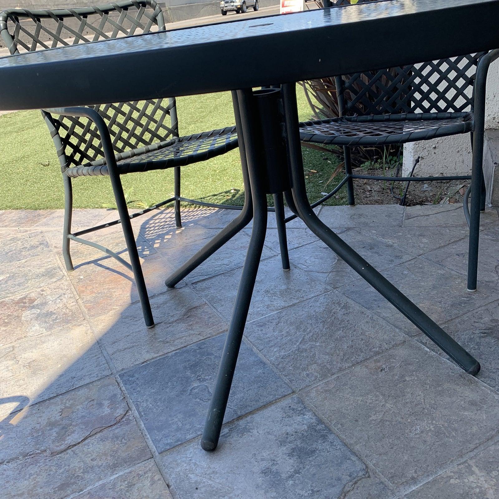 Brown Jordan Tamiani II Set of Table and 4 Chairs For Sale 2