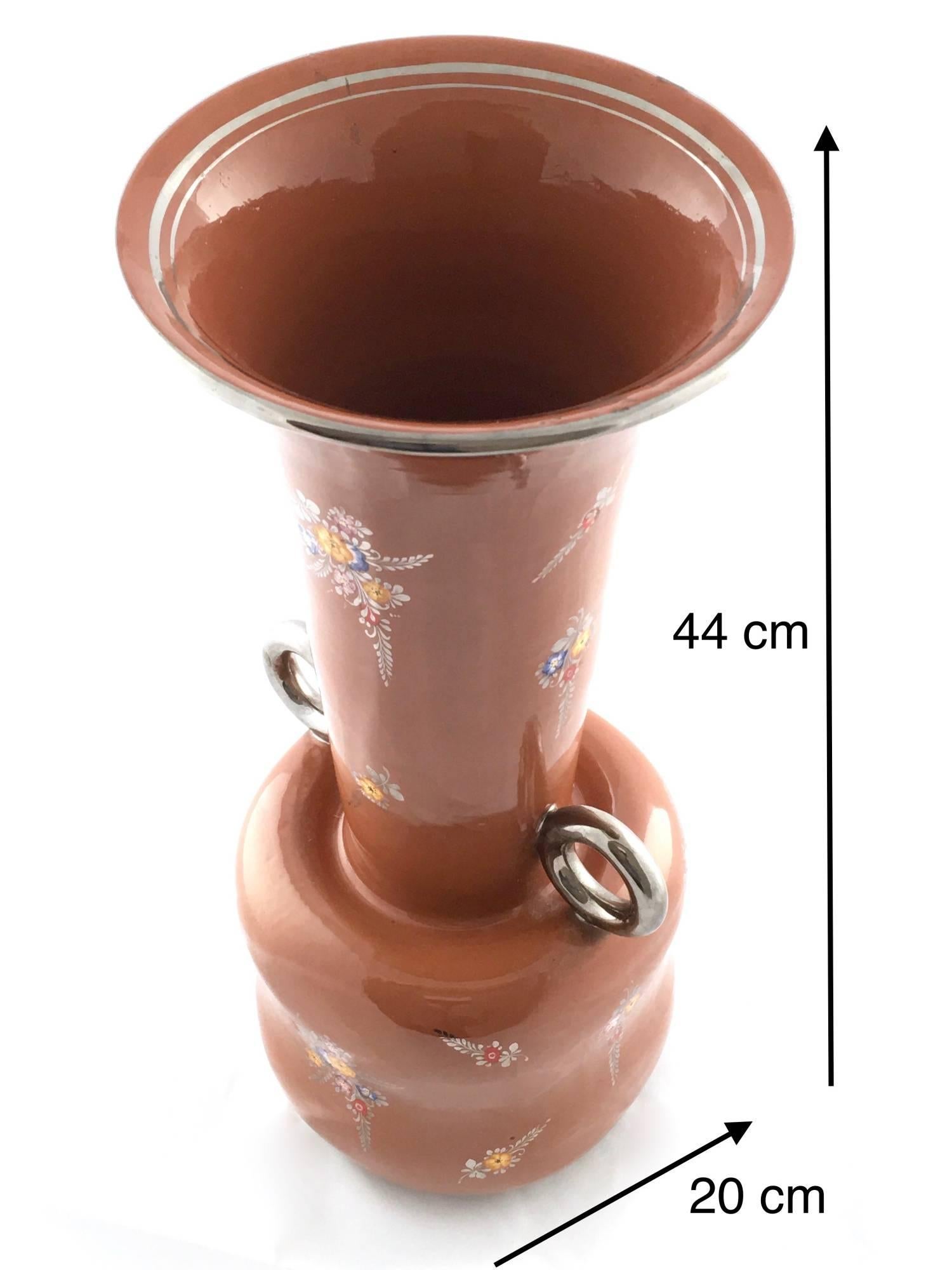 Brown Lacquered and Hand Painted Terracotta Deruta Amphora Vase, Italy For Sale 2