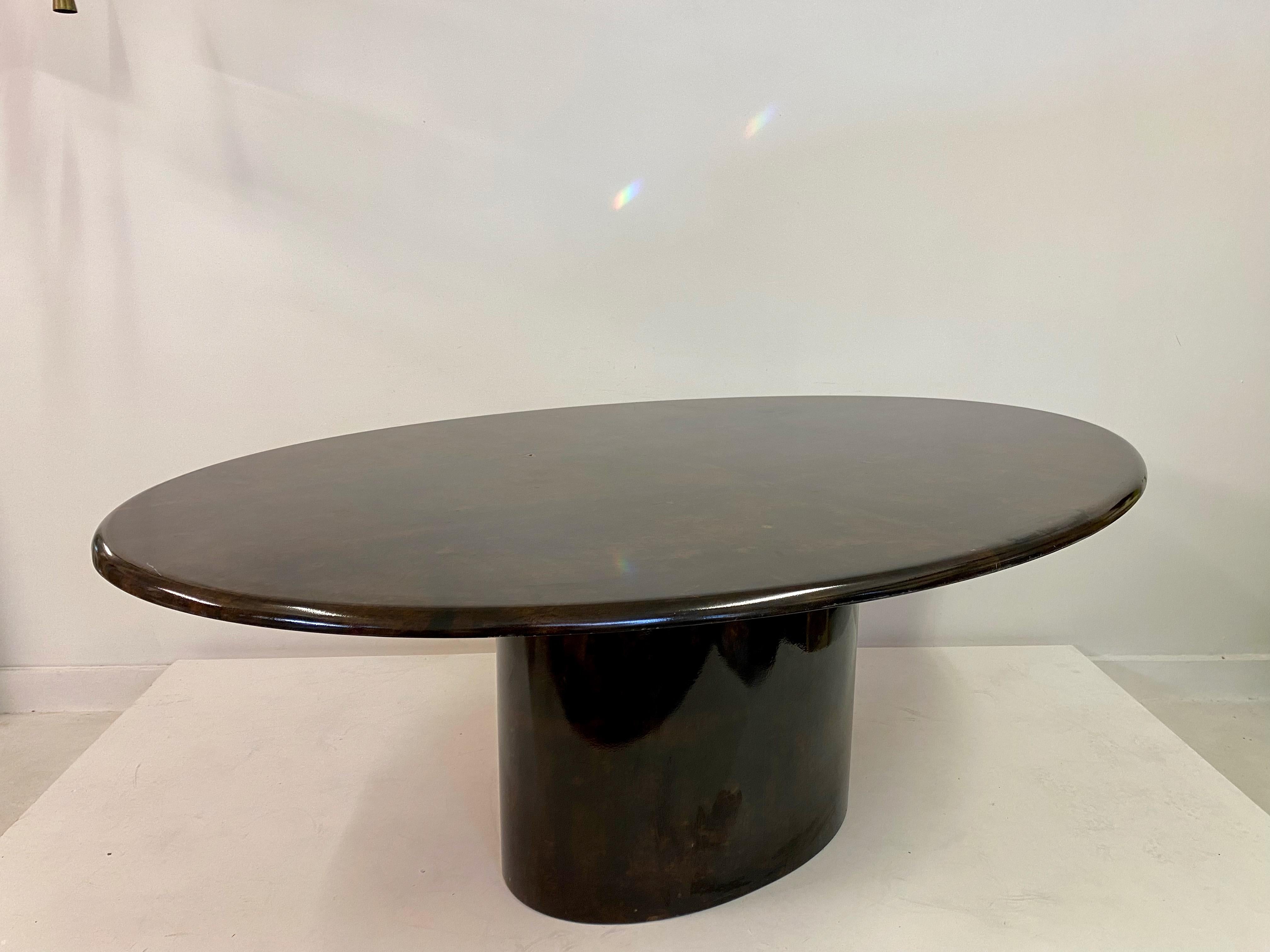20th Century Brown Lacquered Goatskin Oval Dining Table by Aldo Tura