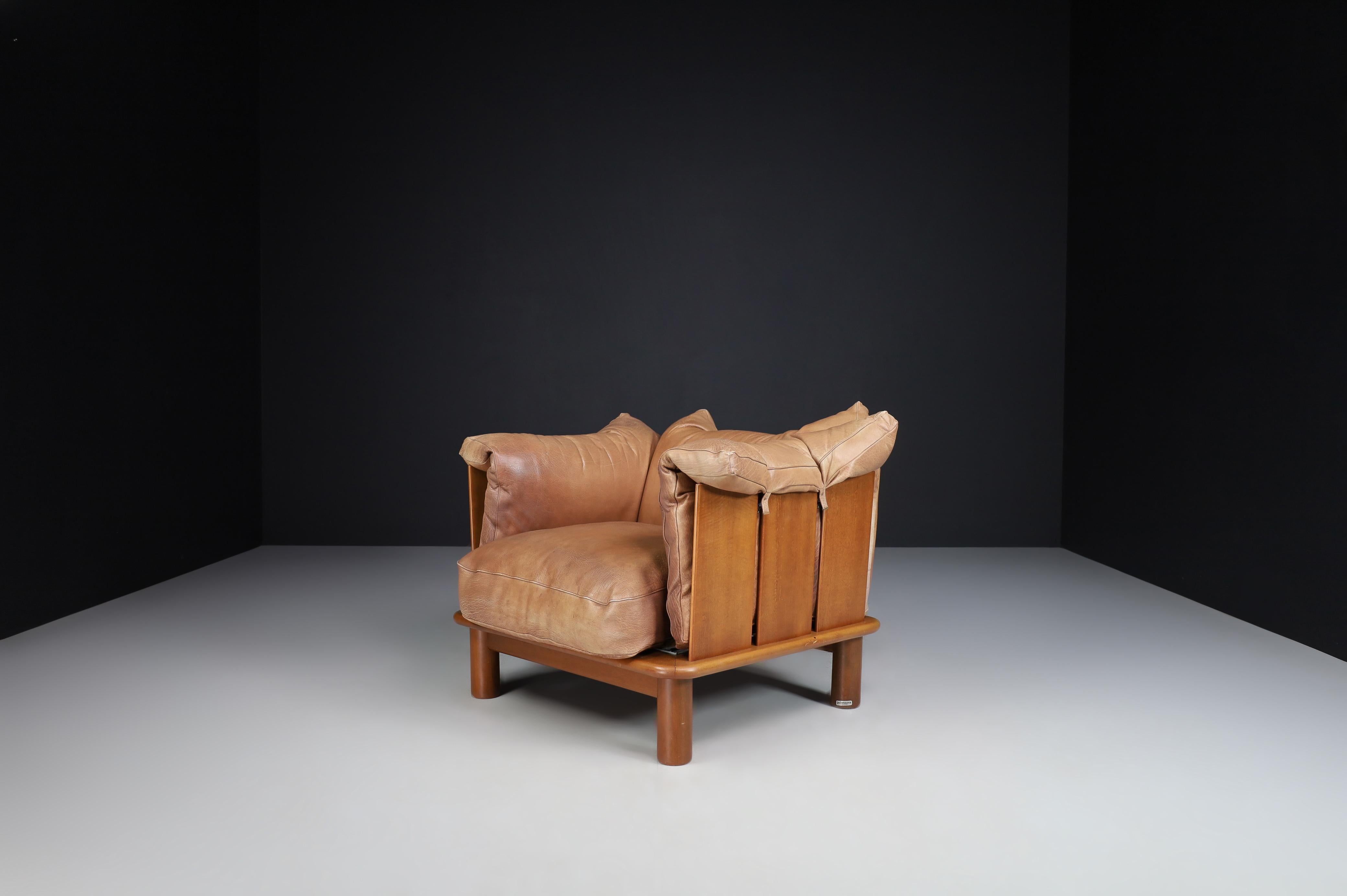 Brown Leather and Walnut Lounge Chairs from De Pas, D'Urbino Lomazzi for Padova 4