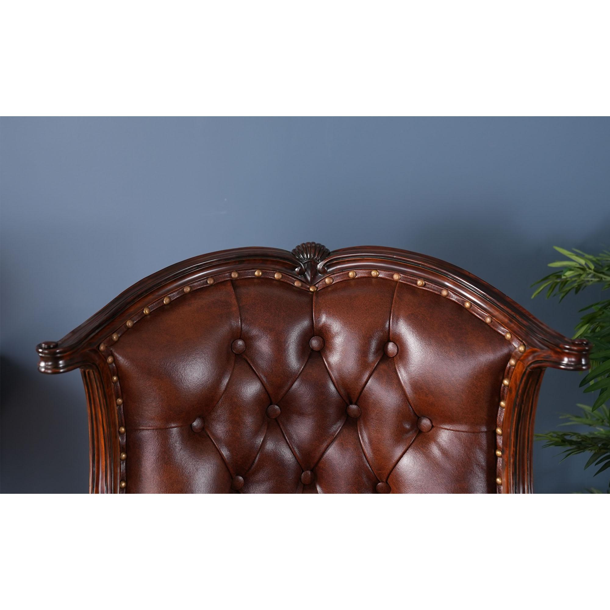 Brown Leather Arm Chair In New Condition For Sale In Annville, PA