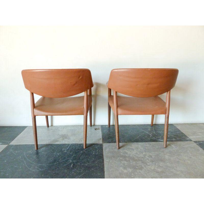 Mid-Century Modern Fauteuils en cuir brun par Ejner Larsen & Aksel Bender Madsen, ensemble de 2 fauteuils en vente