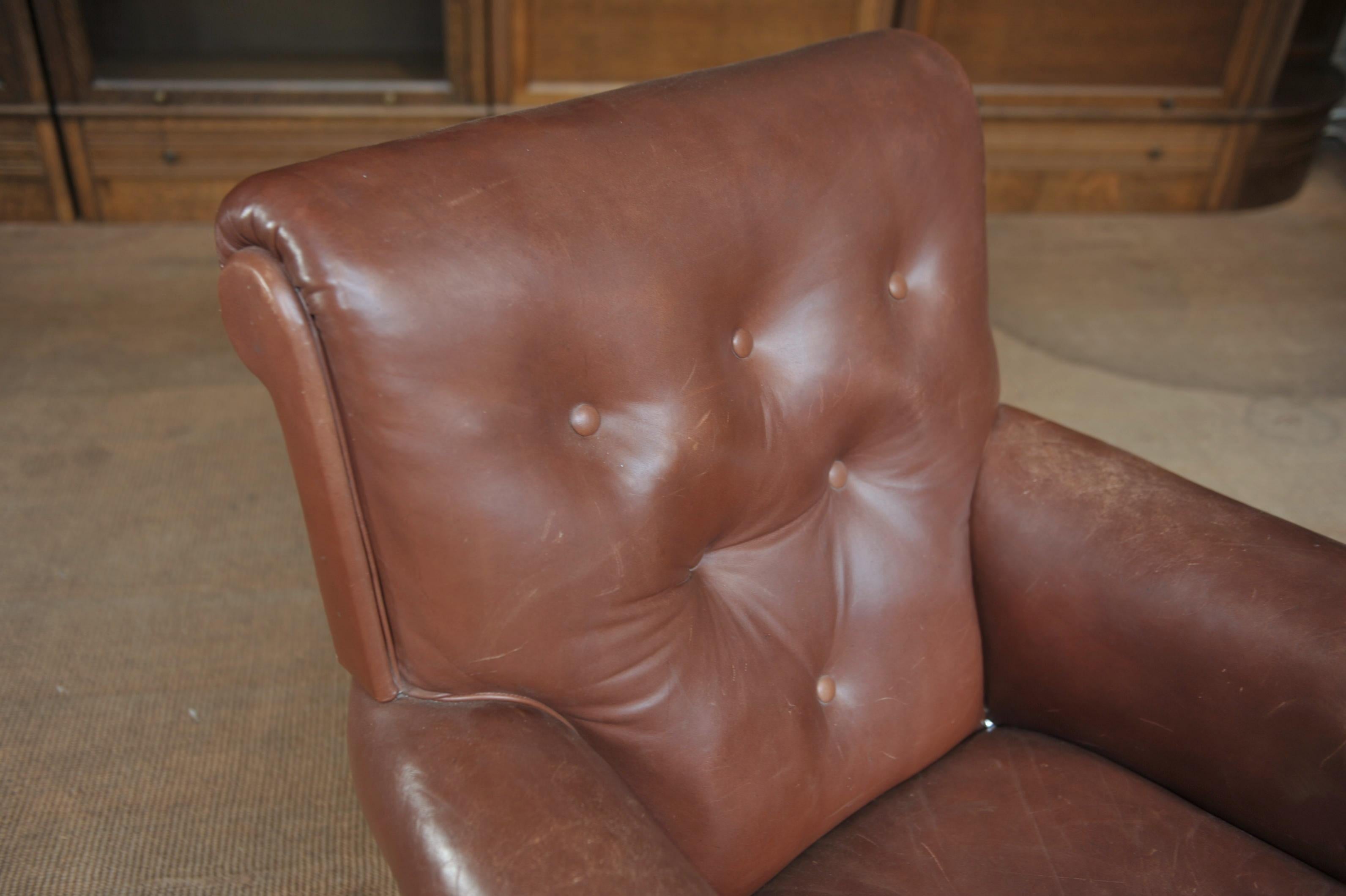 Late 19th Century Brown Leather Armchair, Circa France, 1900 For Sale