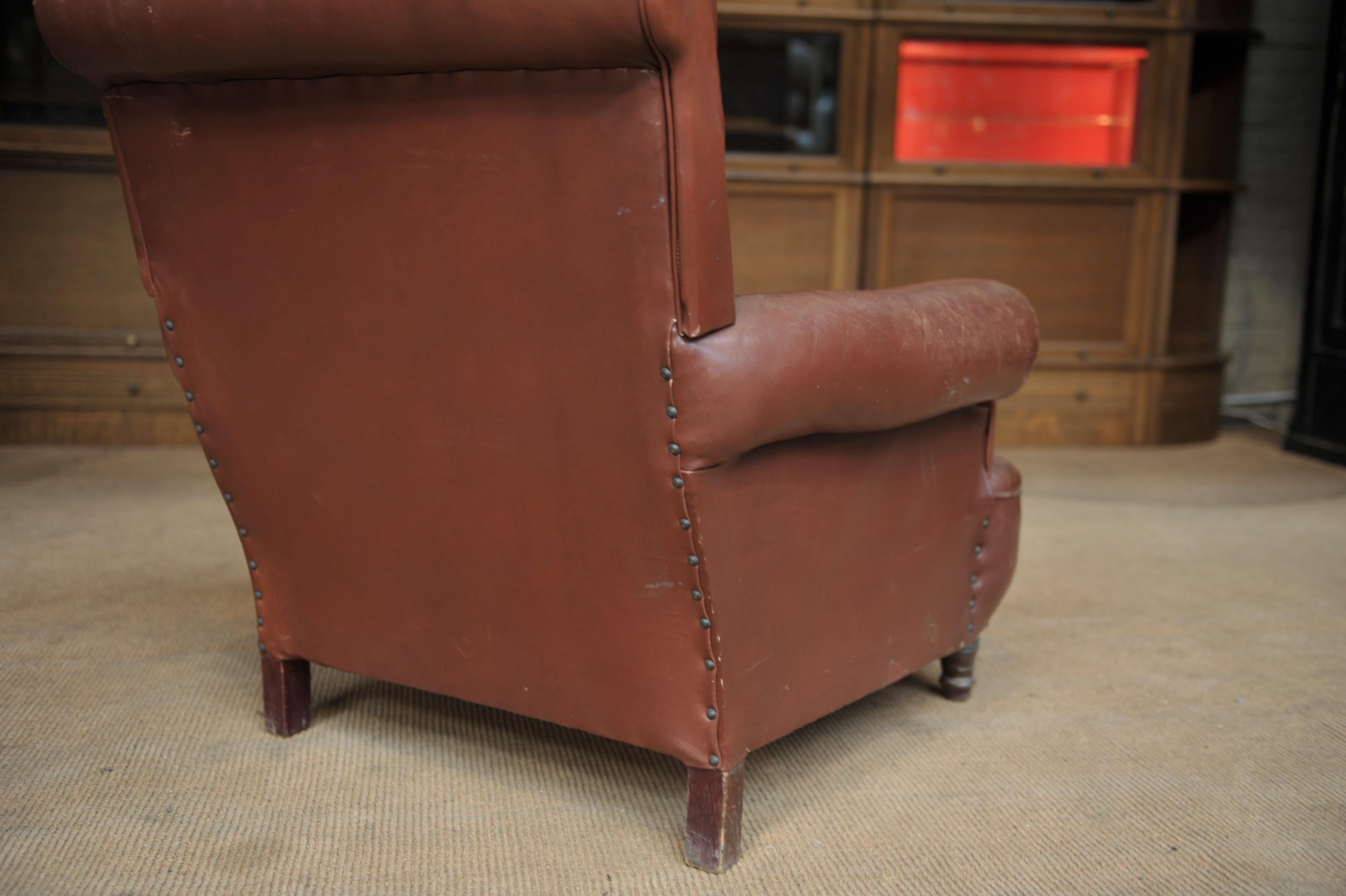 Brown Leather Armchair, Circa France, 1900 For Sale 1