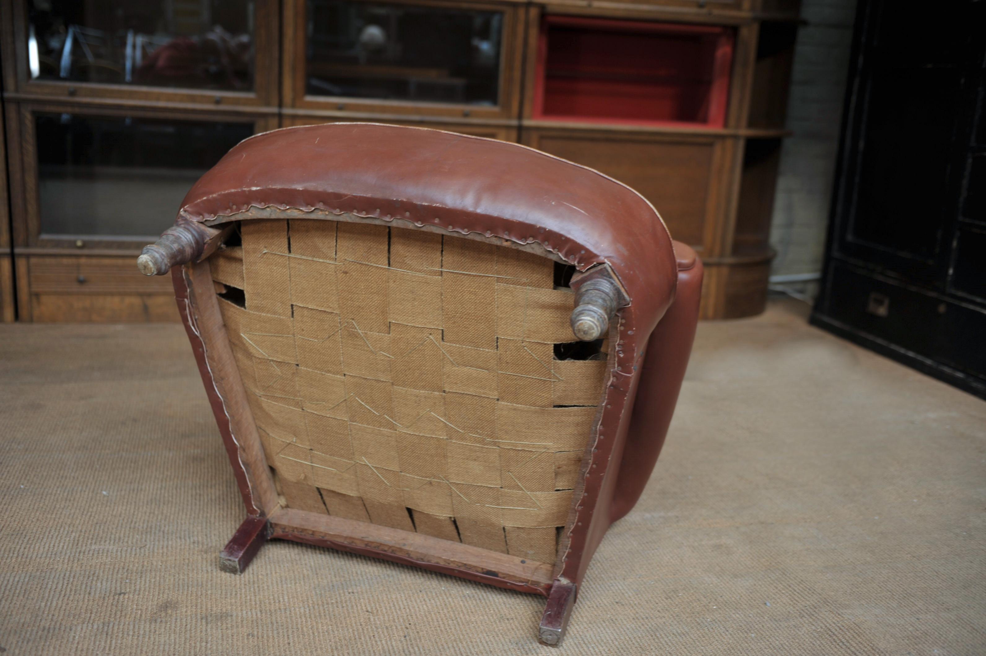 Brown Leather Armchair, Circa France, 1900 For Sale 3